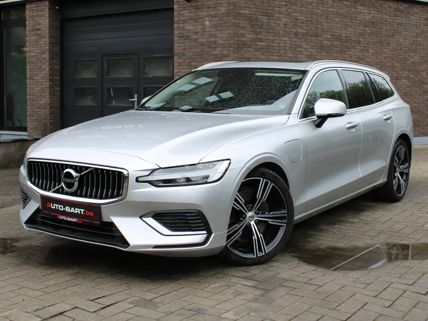 Volvo V60 V60 2.0 T6 PHEV ACC I ZETELVERW I PANO Argent - 1