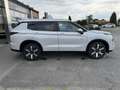 Mitsubishi Outlander 2.4 4WD  Intro Edition 360 Grad HUD Weiß - thumbnail 4