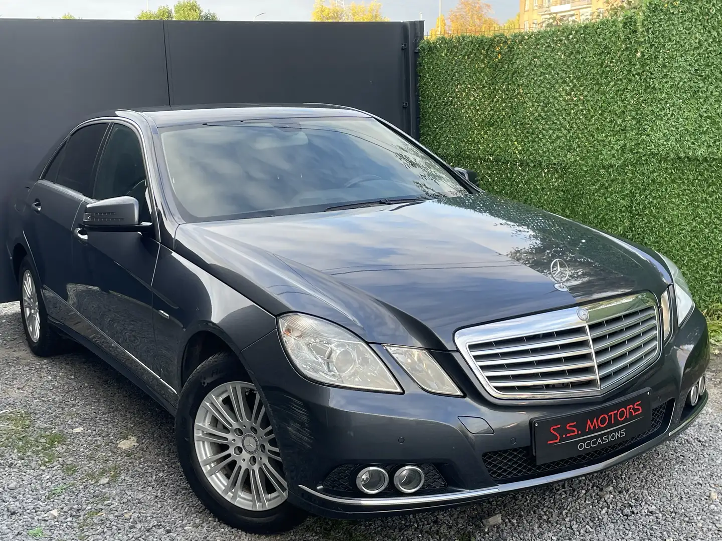 Mercedes-Benz E 200 E 200 CDI BE Elegance Start/Stop Gris - 2