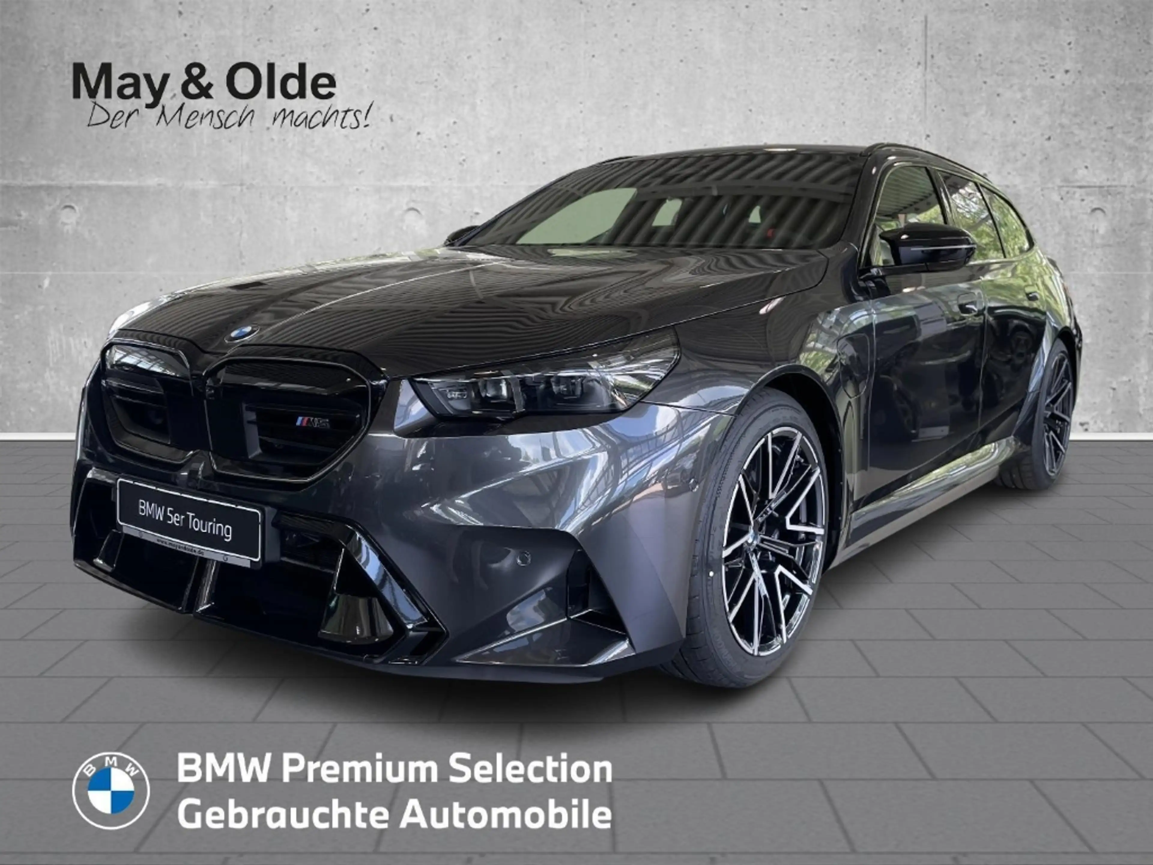 BMW M5 M Driver Package HUD AHK El. Pano Navi Leder Digit