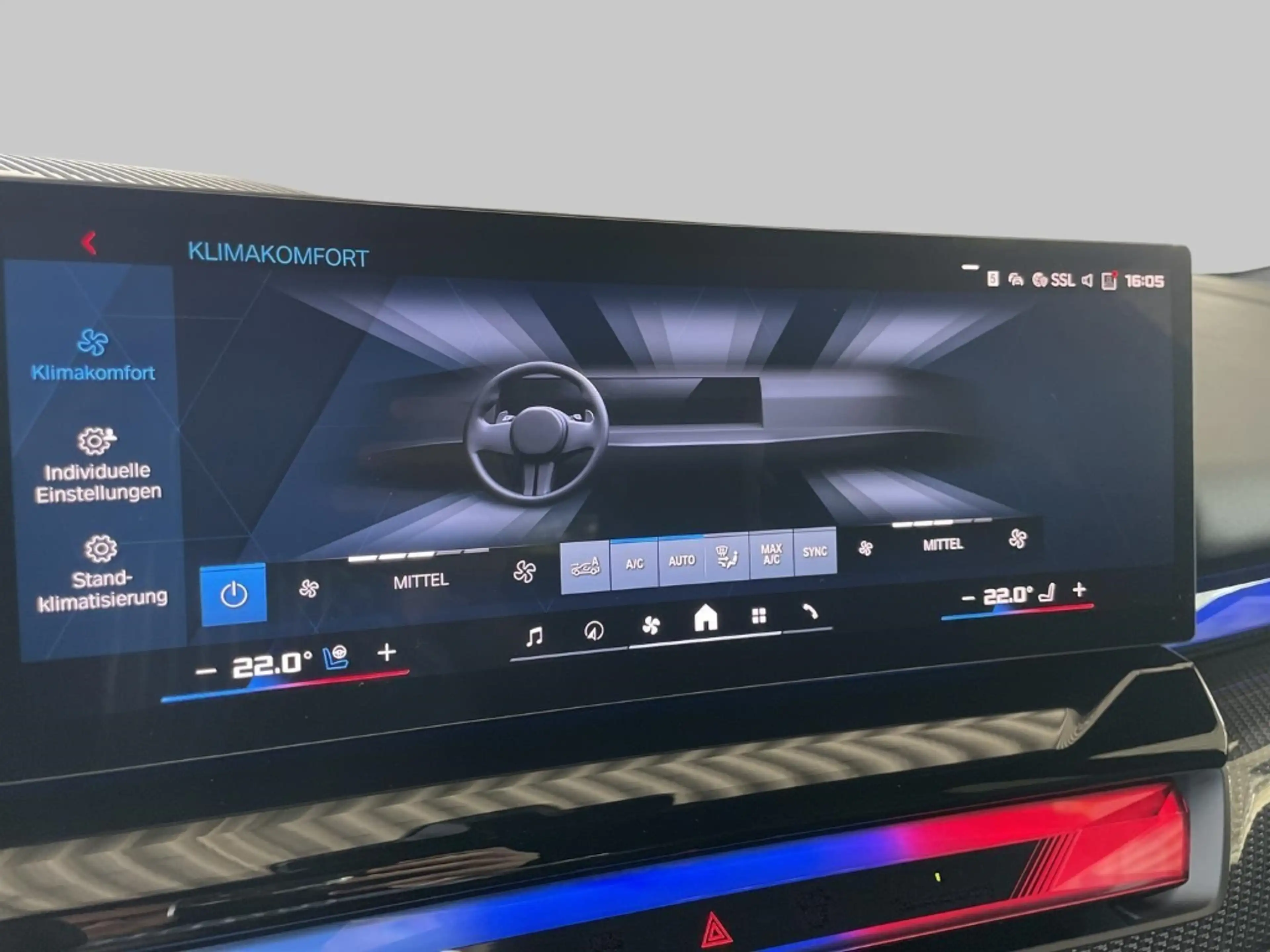 BMW M5 M Driver Package HUD AHK El. Pano Navi Leder Digit — photo 12
