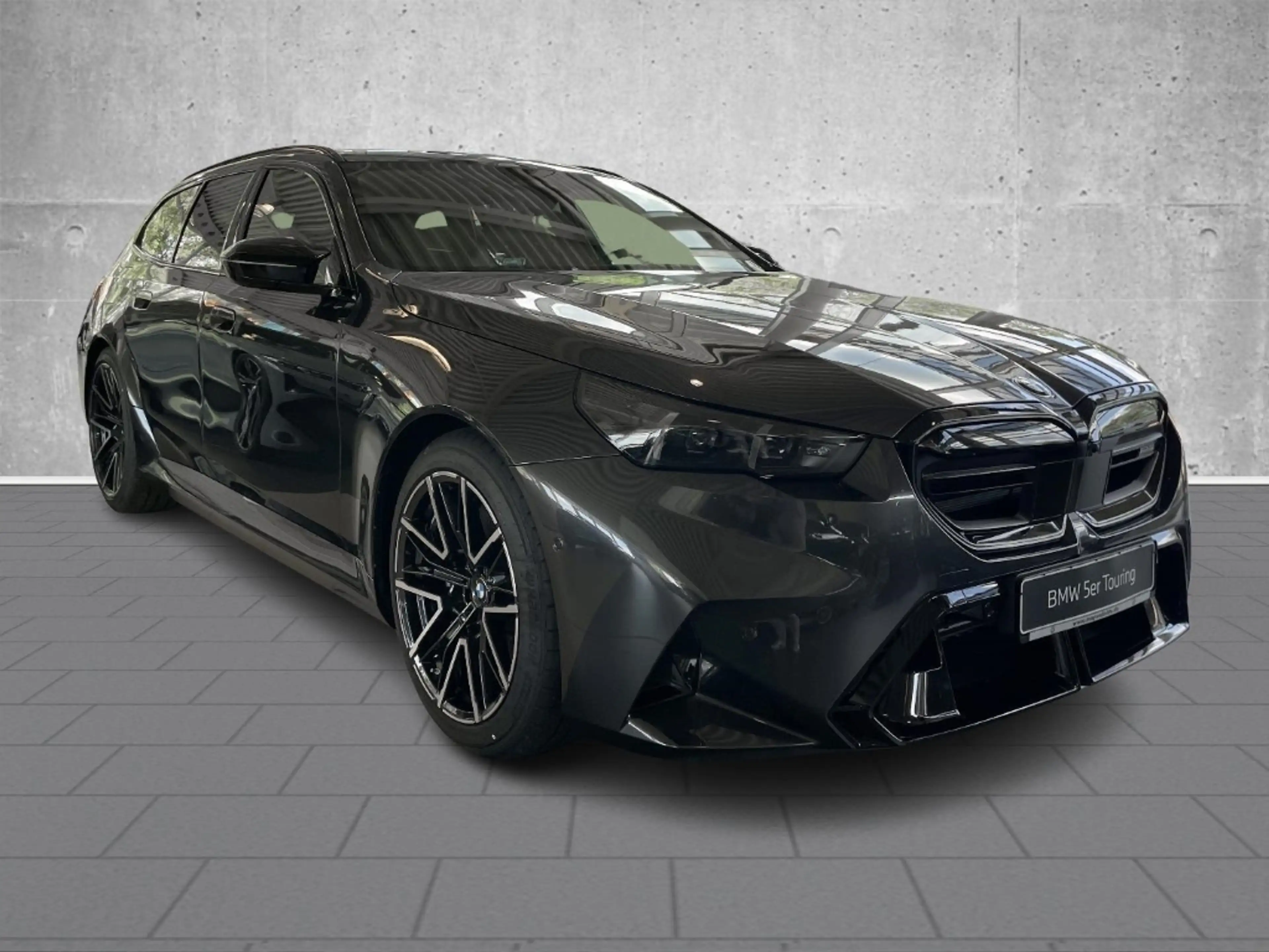 BMW M5 M Driver Package HUD AHK El. Pano Navi Leder Digit — photo 4