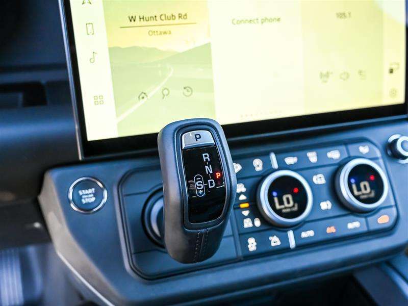 2026 Land Rover Defender 130 P300 S thumb 16