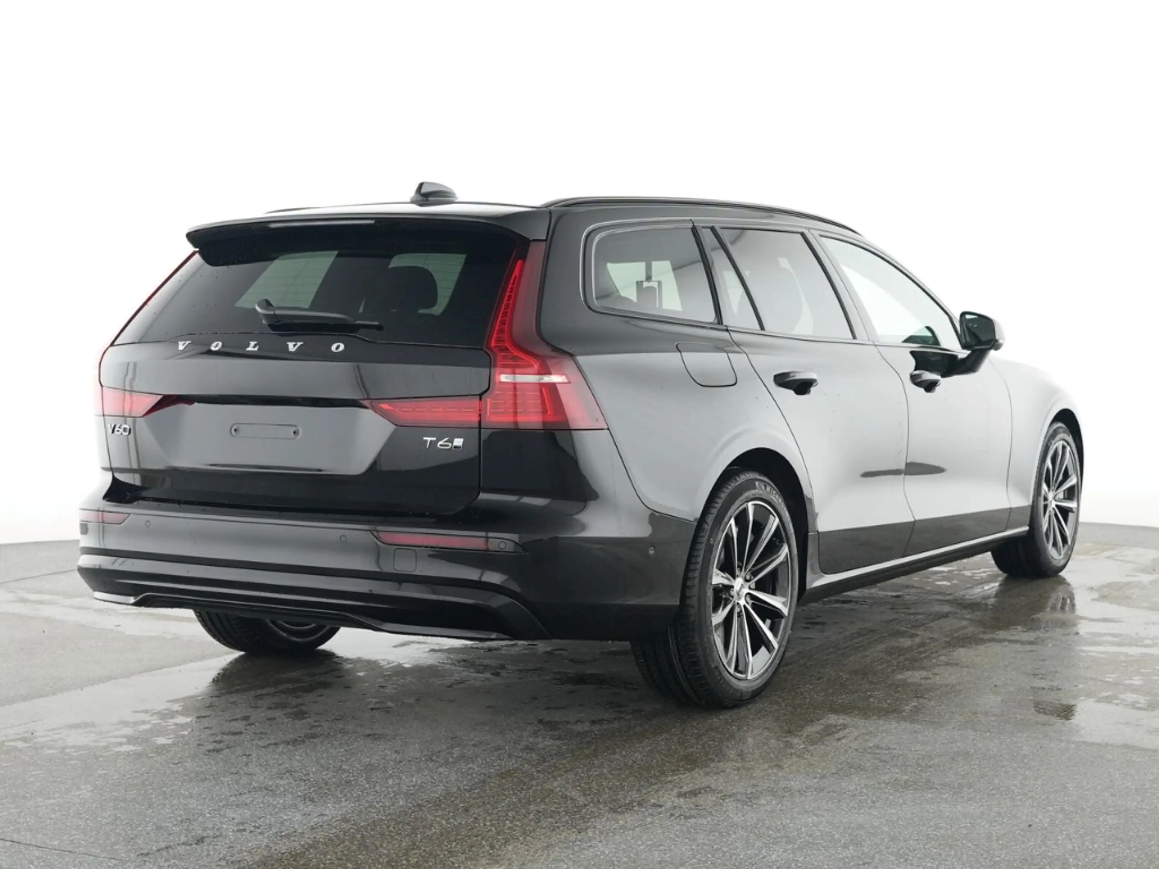 Volvo V60 T6 AWD Plus Dark Recharge Plug-In Hybrid HUD Stand — photo 2