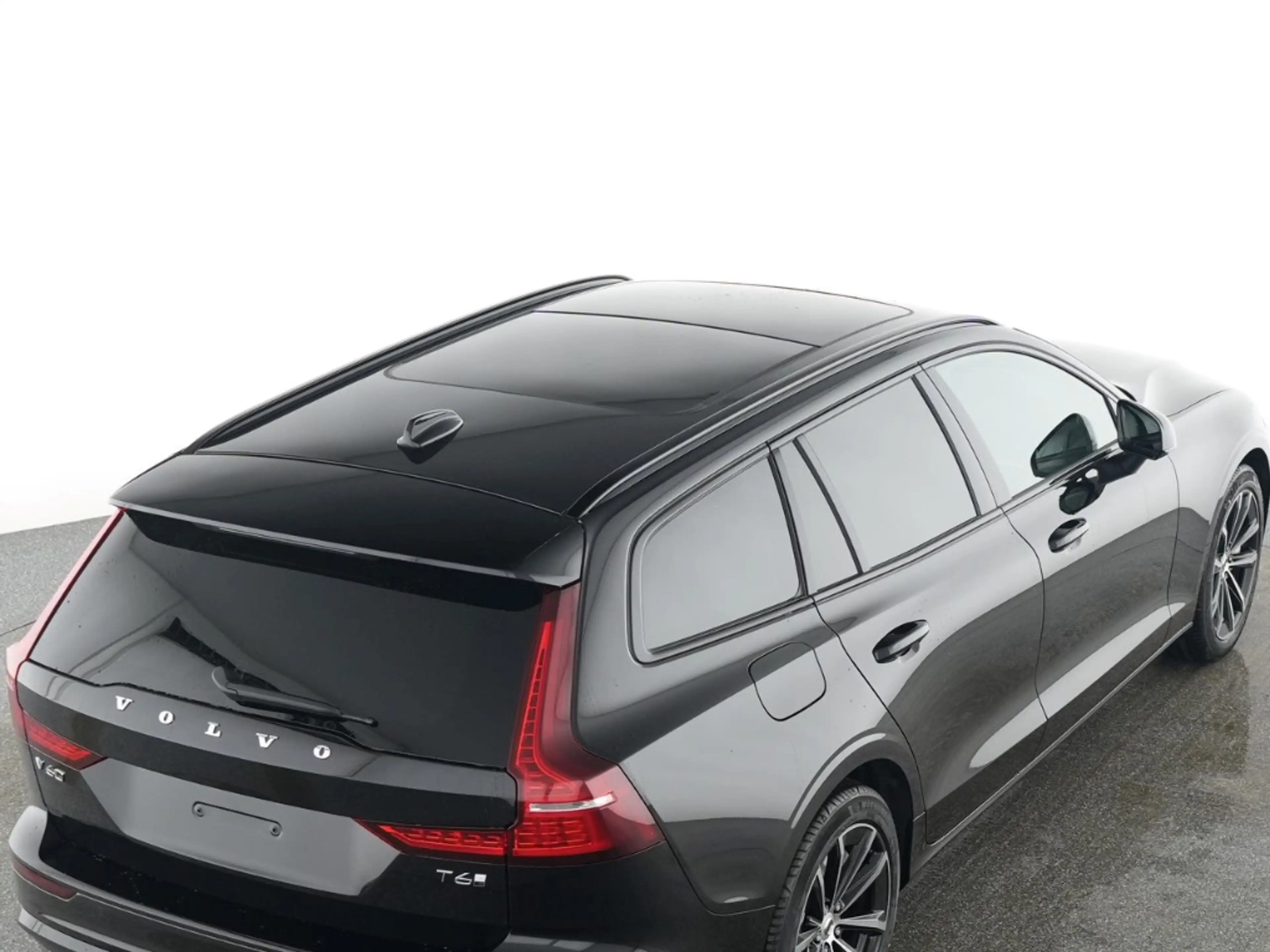 Volvo V60 T6 AWD Plus Dark Recharge Plug-In Hybrid HUD Stand — photo 9