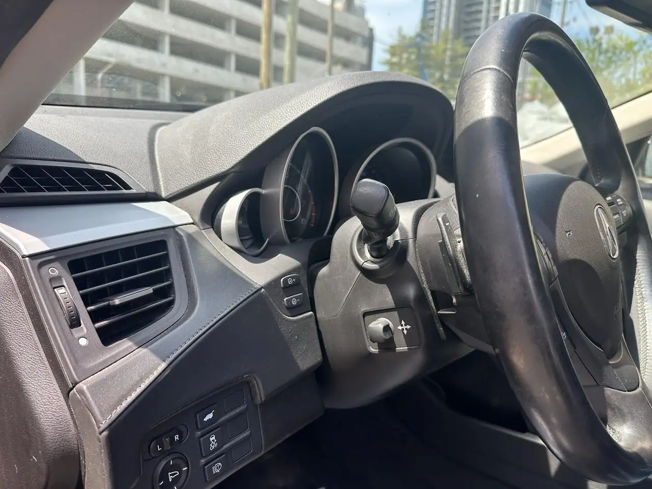 Acura ZDX снимка Acura ZDX