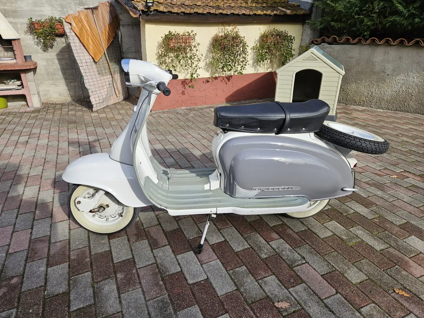 Lambretta Li Grigio - 2