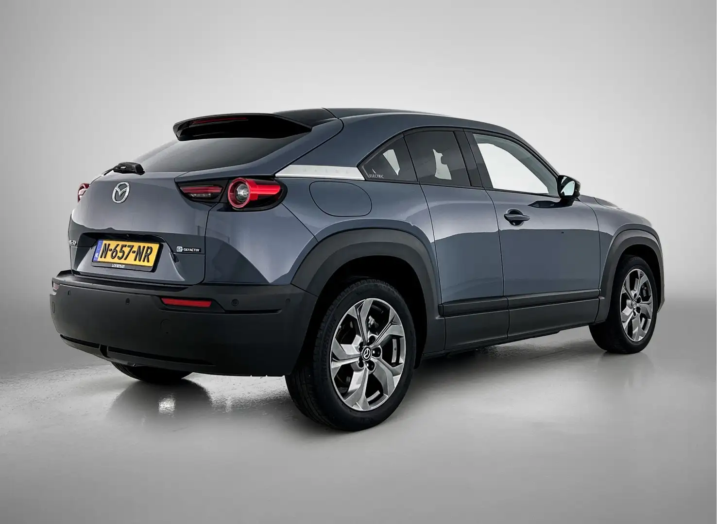 Mazda MX-30 e-SkyActiv 145 Luxury 36 kWh | Bose | Schuif-/kant Gris - 2