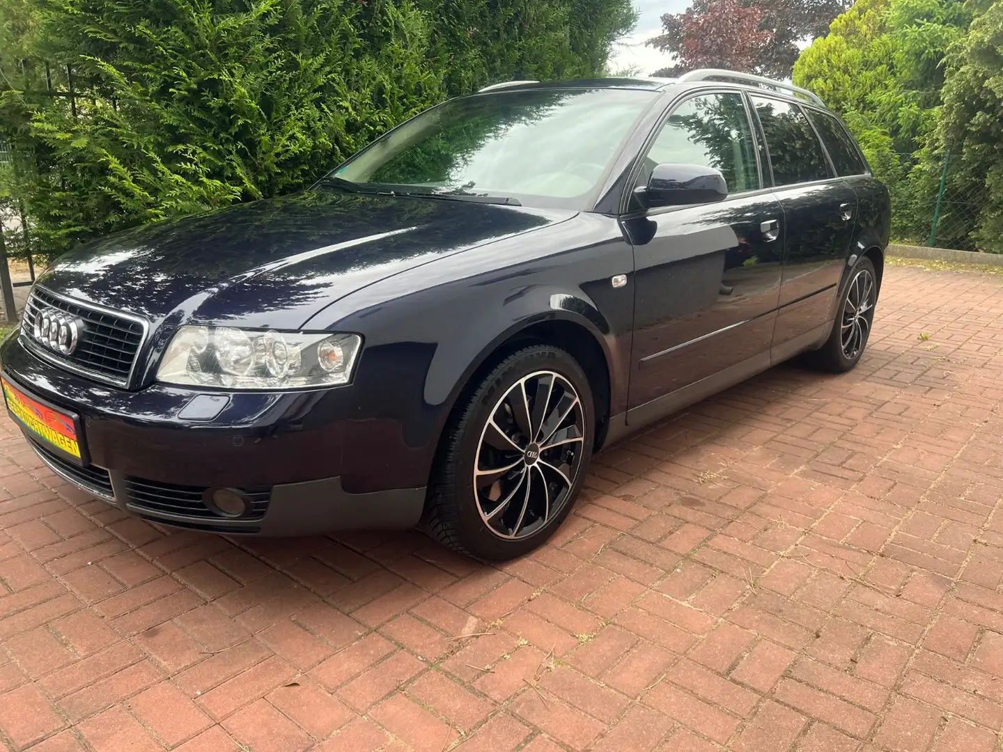 Audi A4 3.0 quattro Avant Bleu - 1