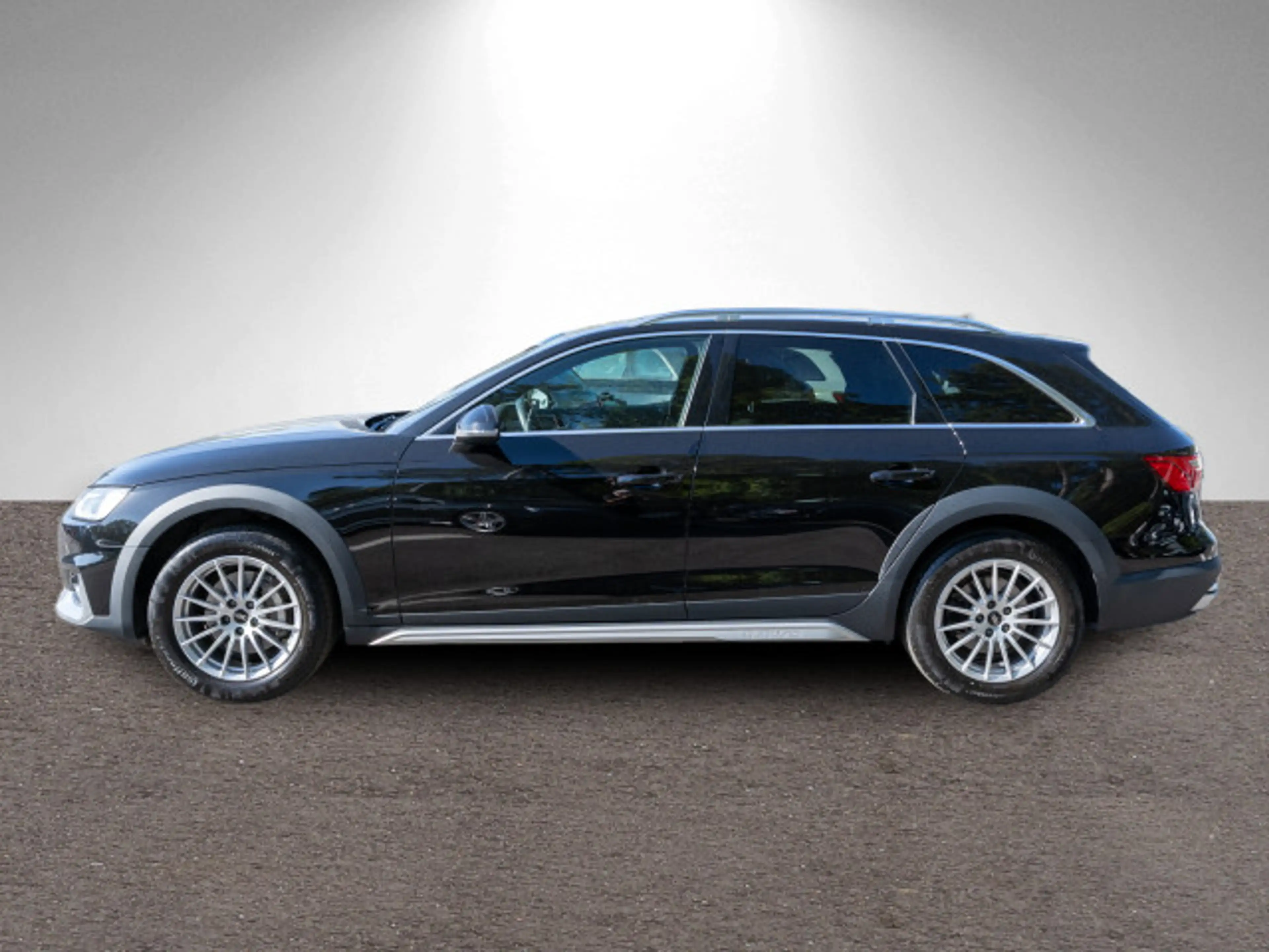 Audi A4 allroad A4 allroad quattr 40TDI Stroni  LED Navi SHZ RFK — photo 4