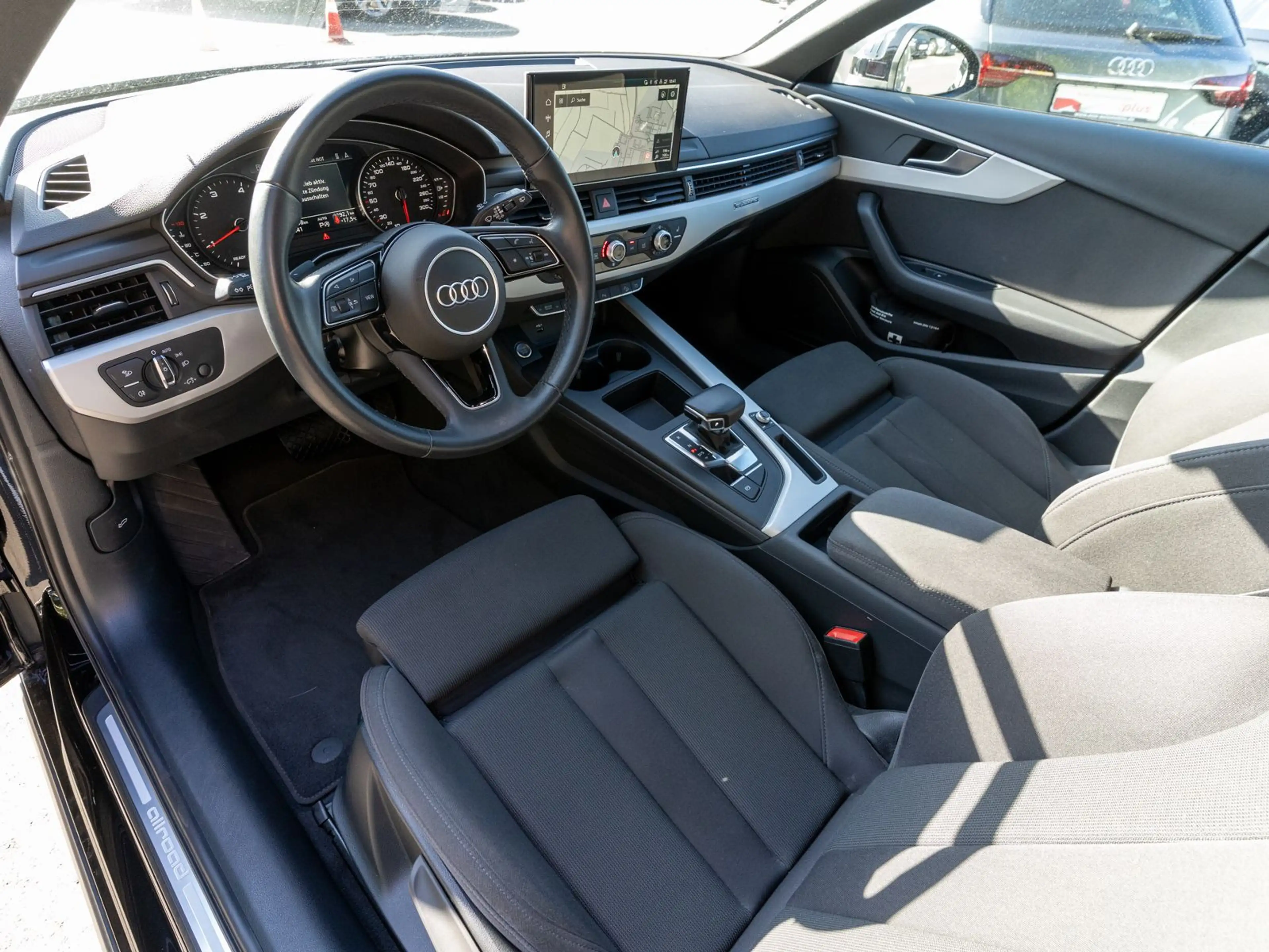 Audi A4 allroad A4 allroad quattr 40TDI Stroni  LED Navi SHZ RFK — photo 12