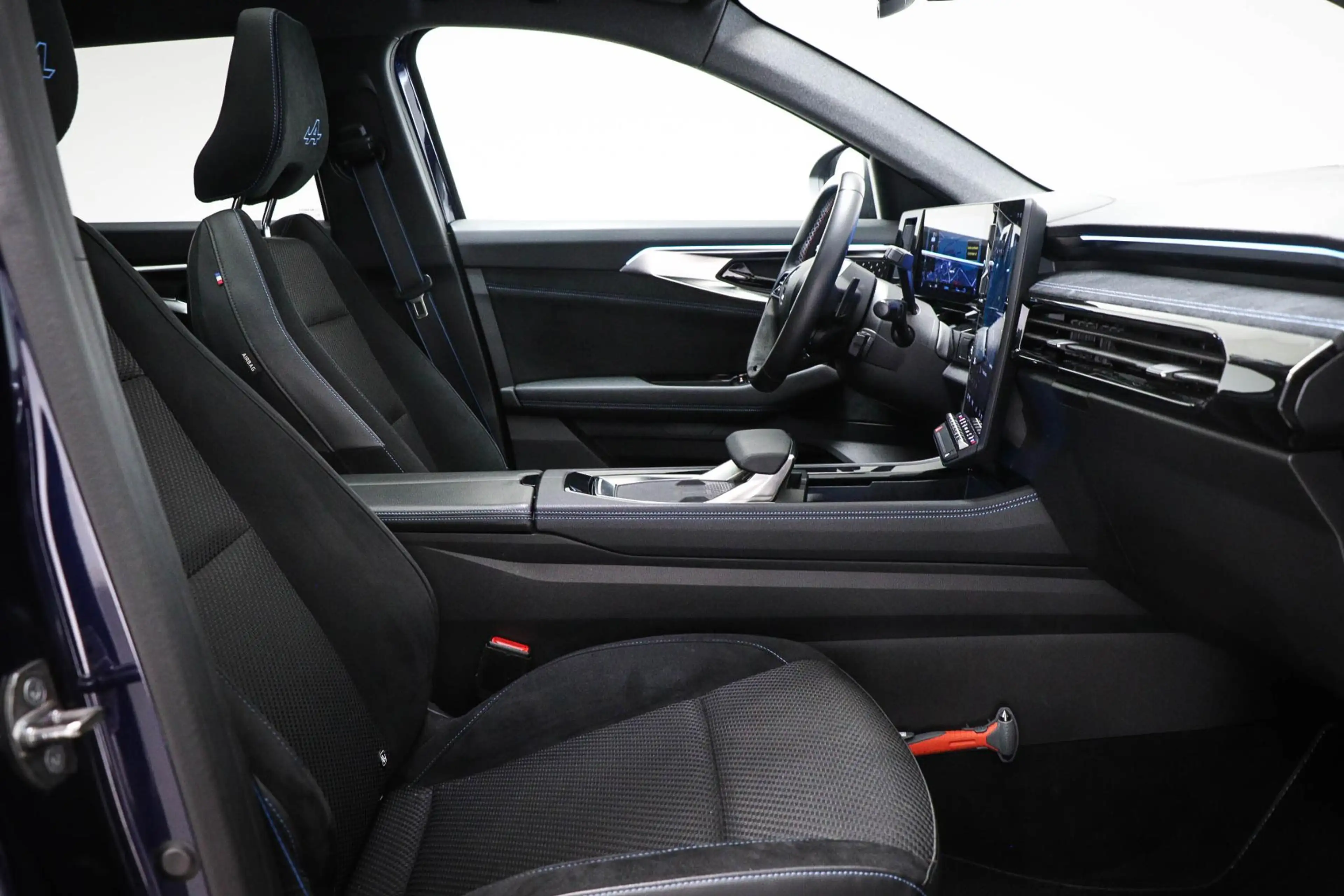 Renault Espace E-Tech full hybrid 200 esprit Alpine 7p. | PANORAM — photo 4