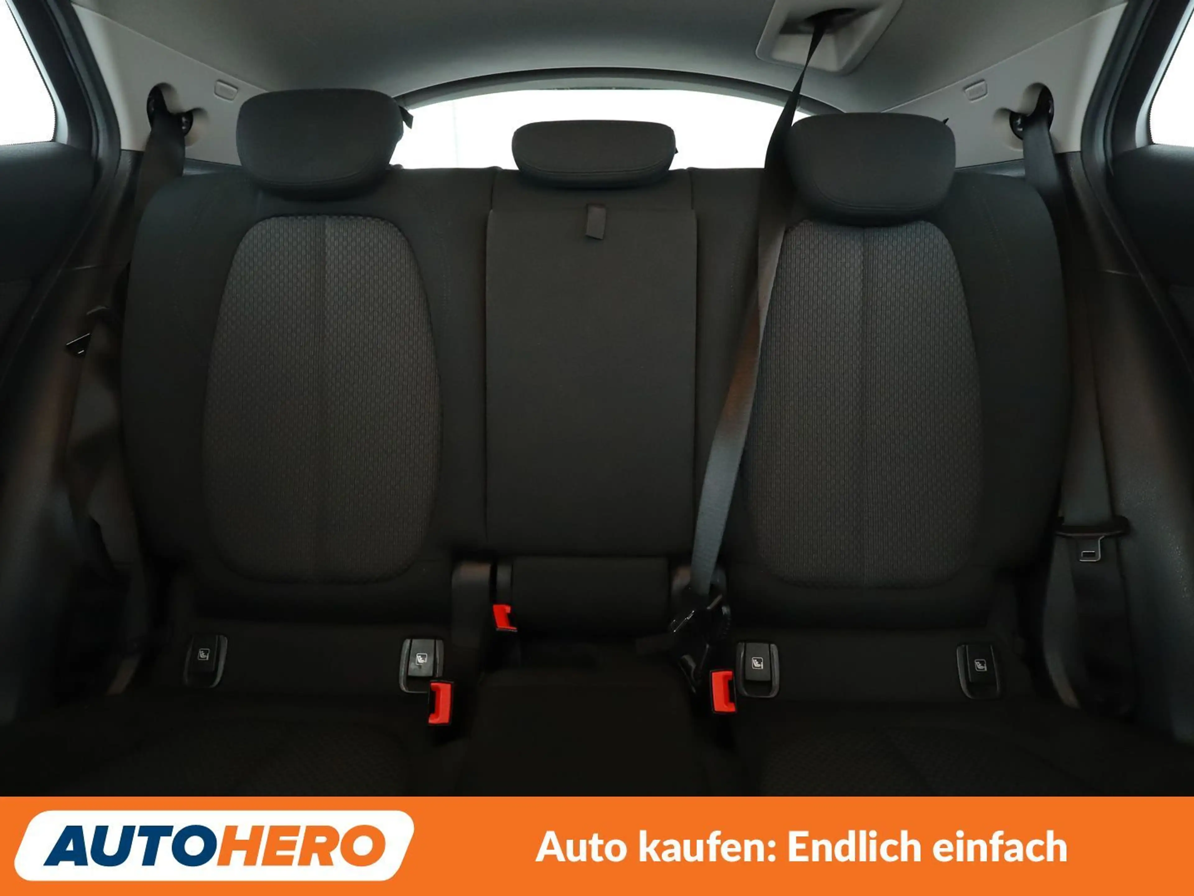 BMW X2 sDrive 18i Advantage Aut.*NAVI*LED*TEMPO*CAM*PDC* — photo 15