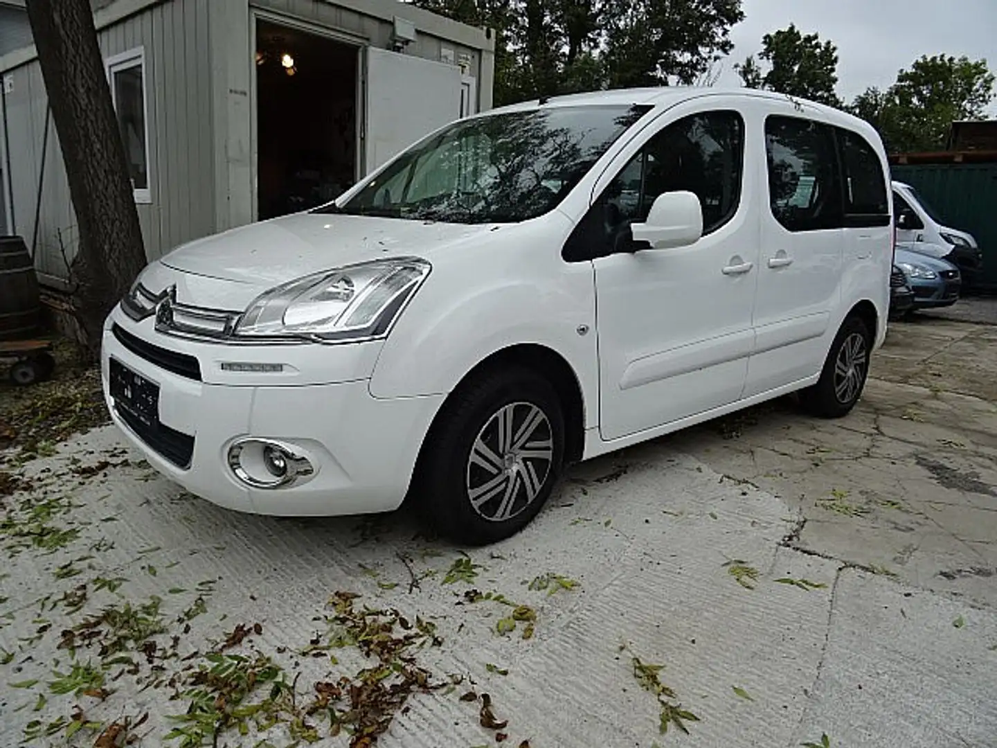 Citroen Berlingo Multispace e-HDi 90 Flash Weiß - 2
