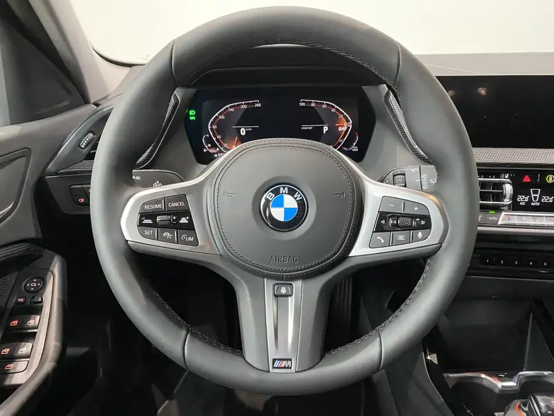 Annonce voiture d'occasion BMW 118 - CARADIZE