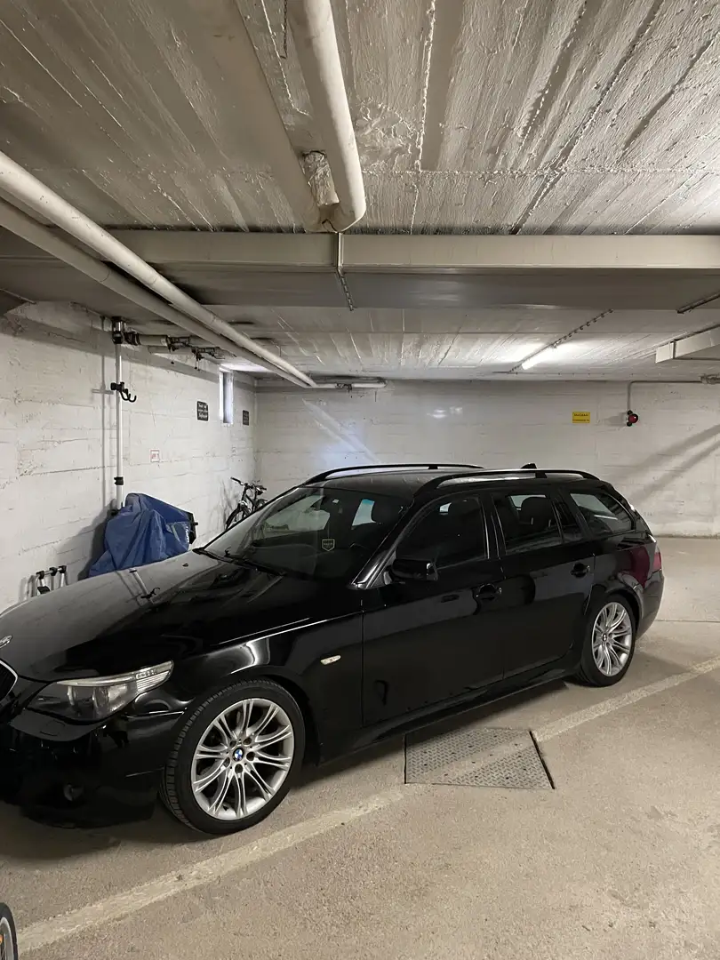 BMW 525 525d Touring - 1