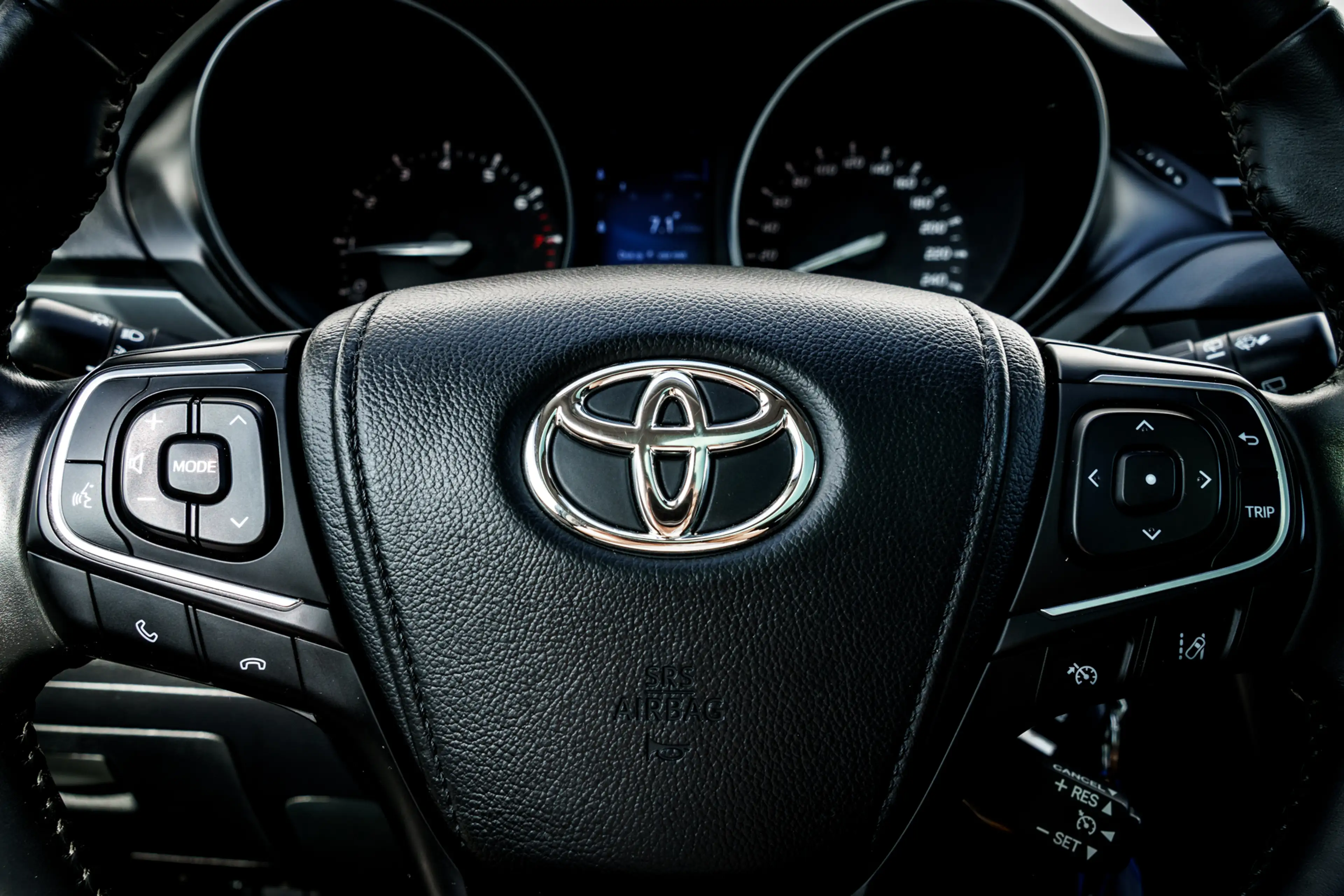 Toyota Avensis Touring Sports 1.8 VVT-i Business Plus | Panoramad — photo 13