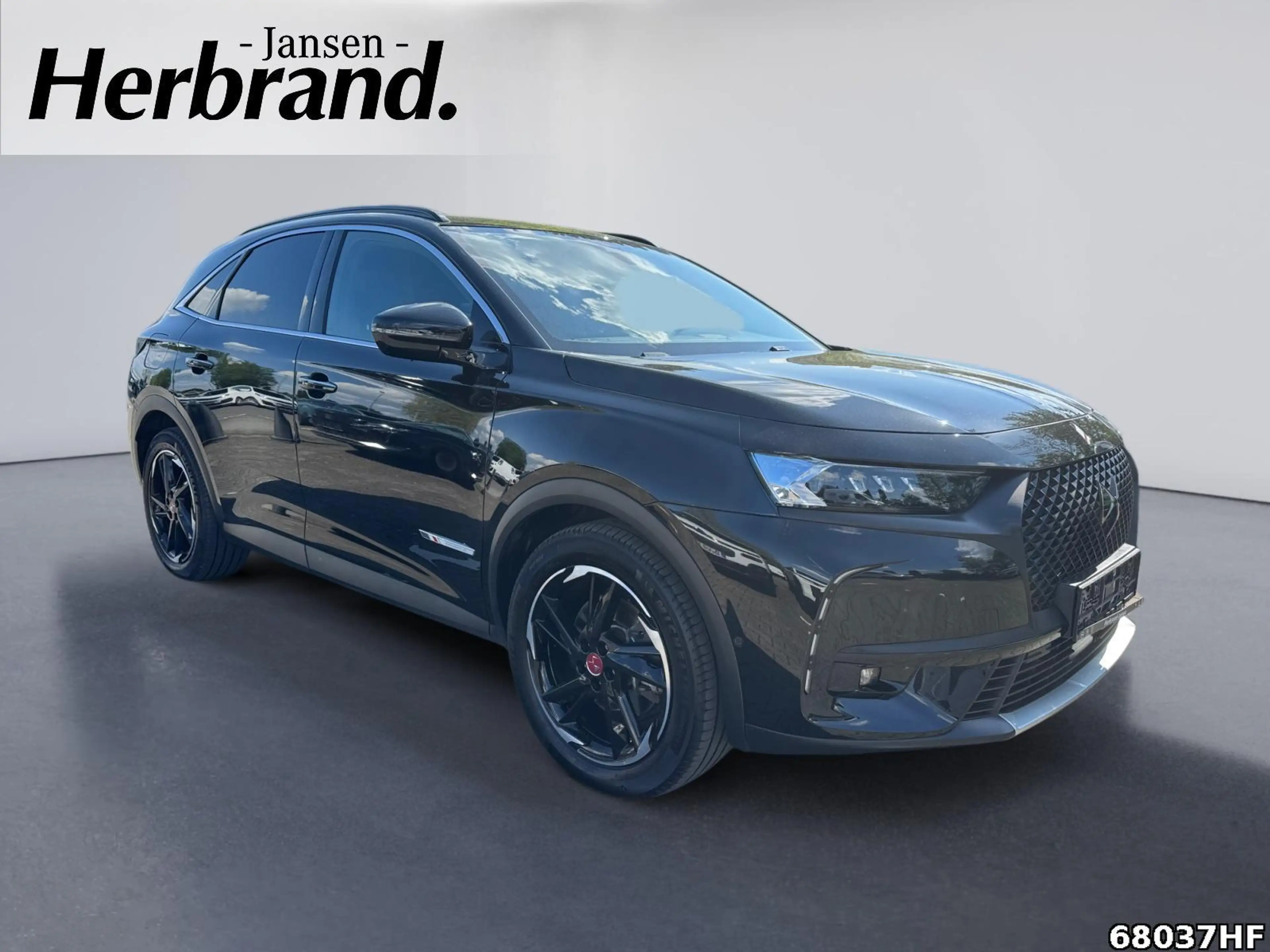 DS Automobiles DS 7 Rivoli — photo 2