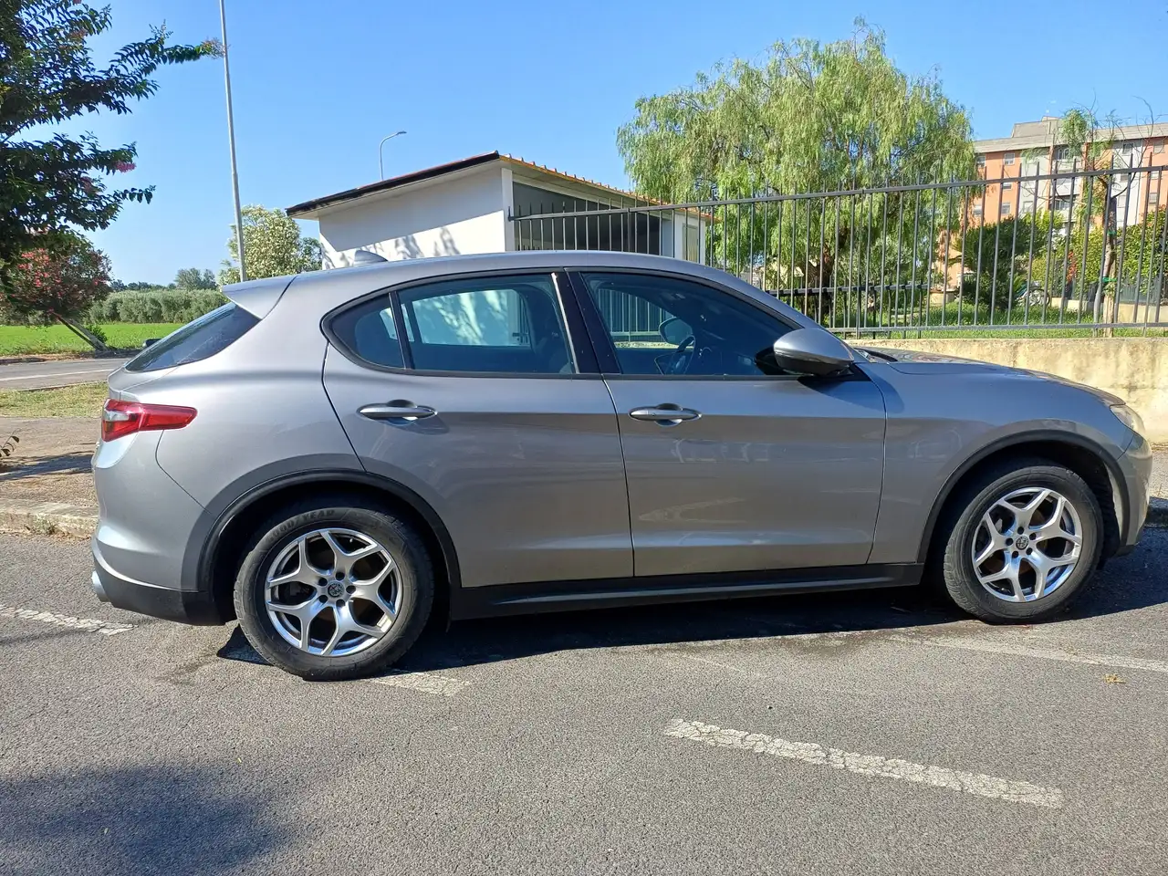 Alfa Romeo Stelvio 2021