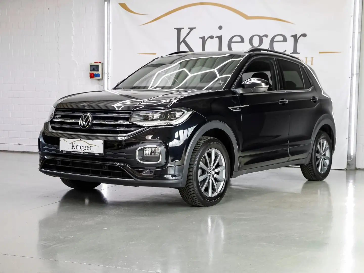 Volkswagen T-Cross R-Line*NAVI*LED*VIRTUAL*KAMERA* Schwarz - 1