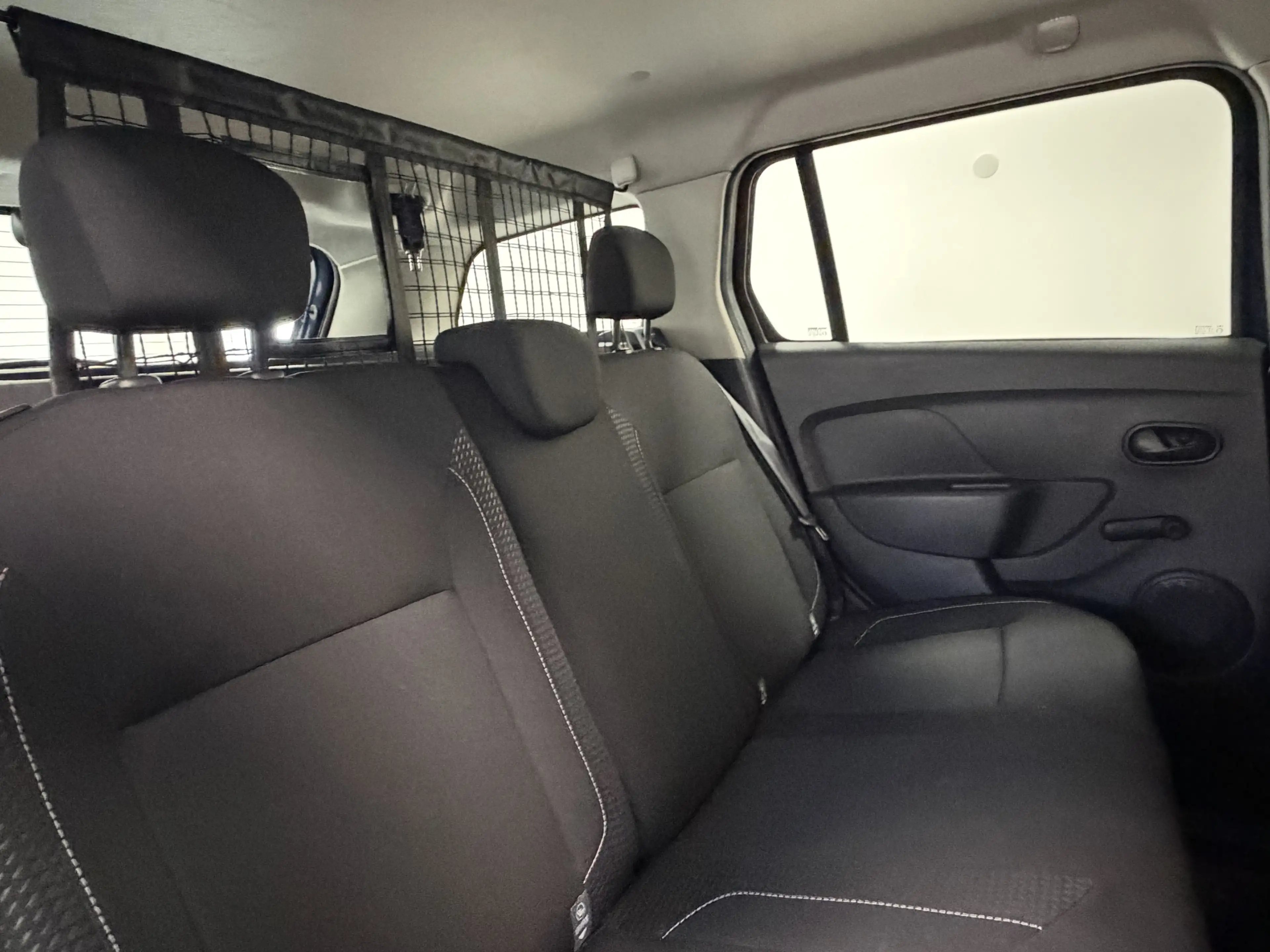 Dacia Logan MCV ll 1.0 Kombi Klima Bluetooth — photo 15