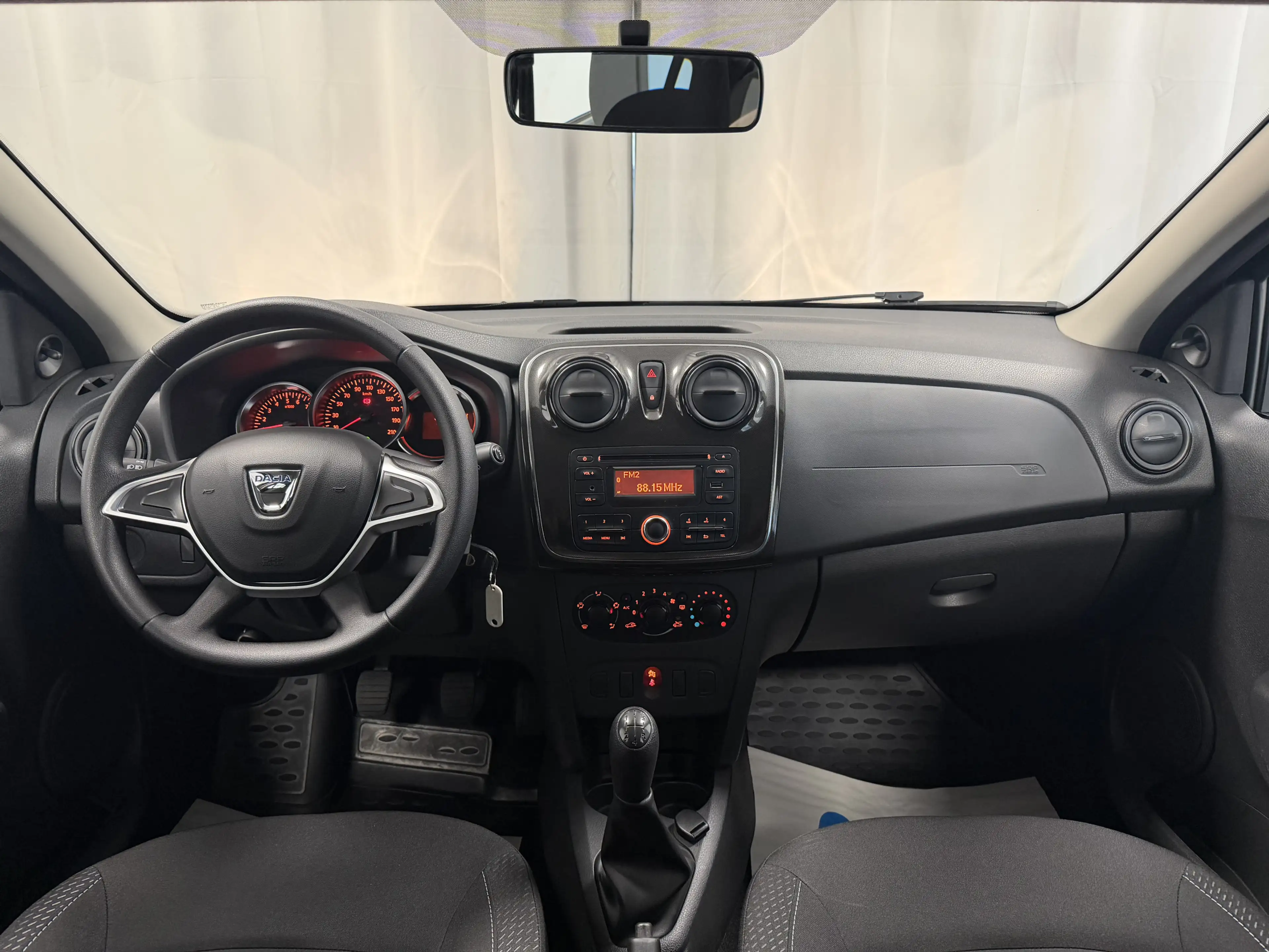 Dacia Logan MCV ll 1.0 Kombi Klima Bluetooth — photo 12