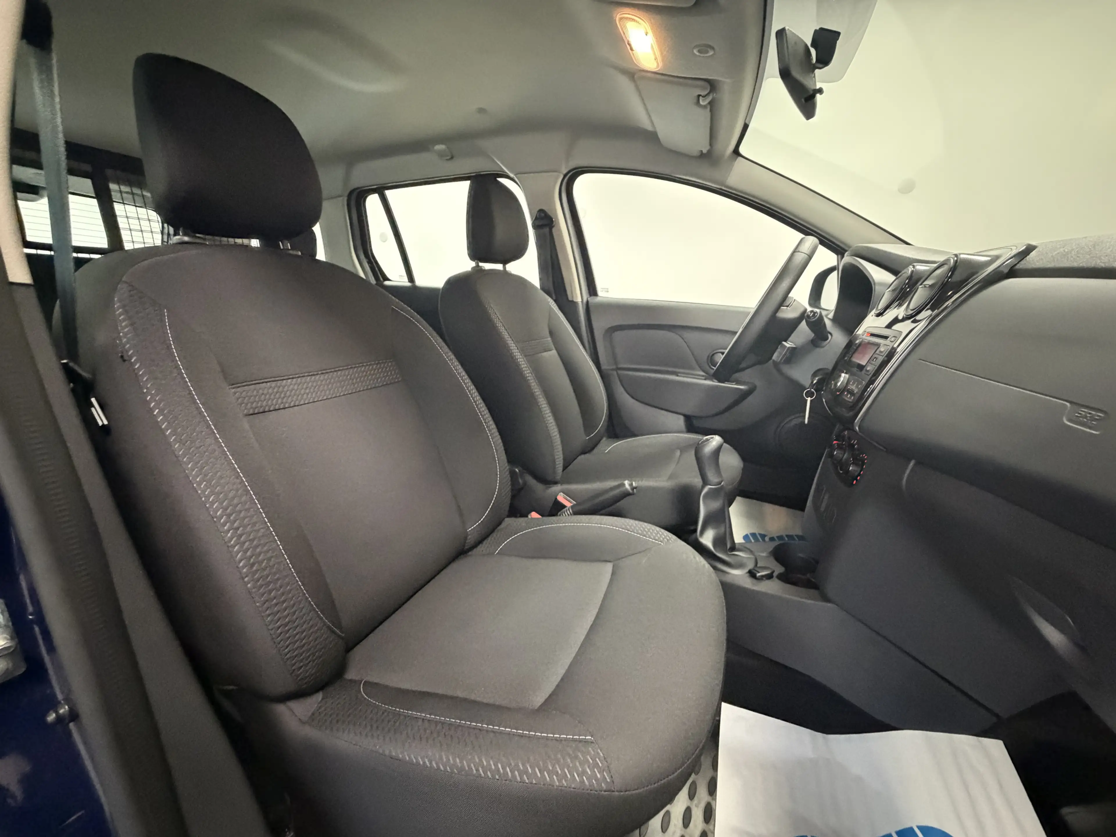 Dacia Logan MCV ll 1.0 Kombi Klima Bluetooth — photo 11