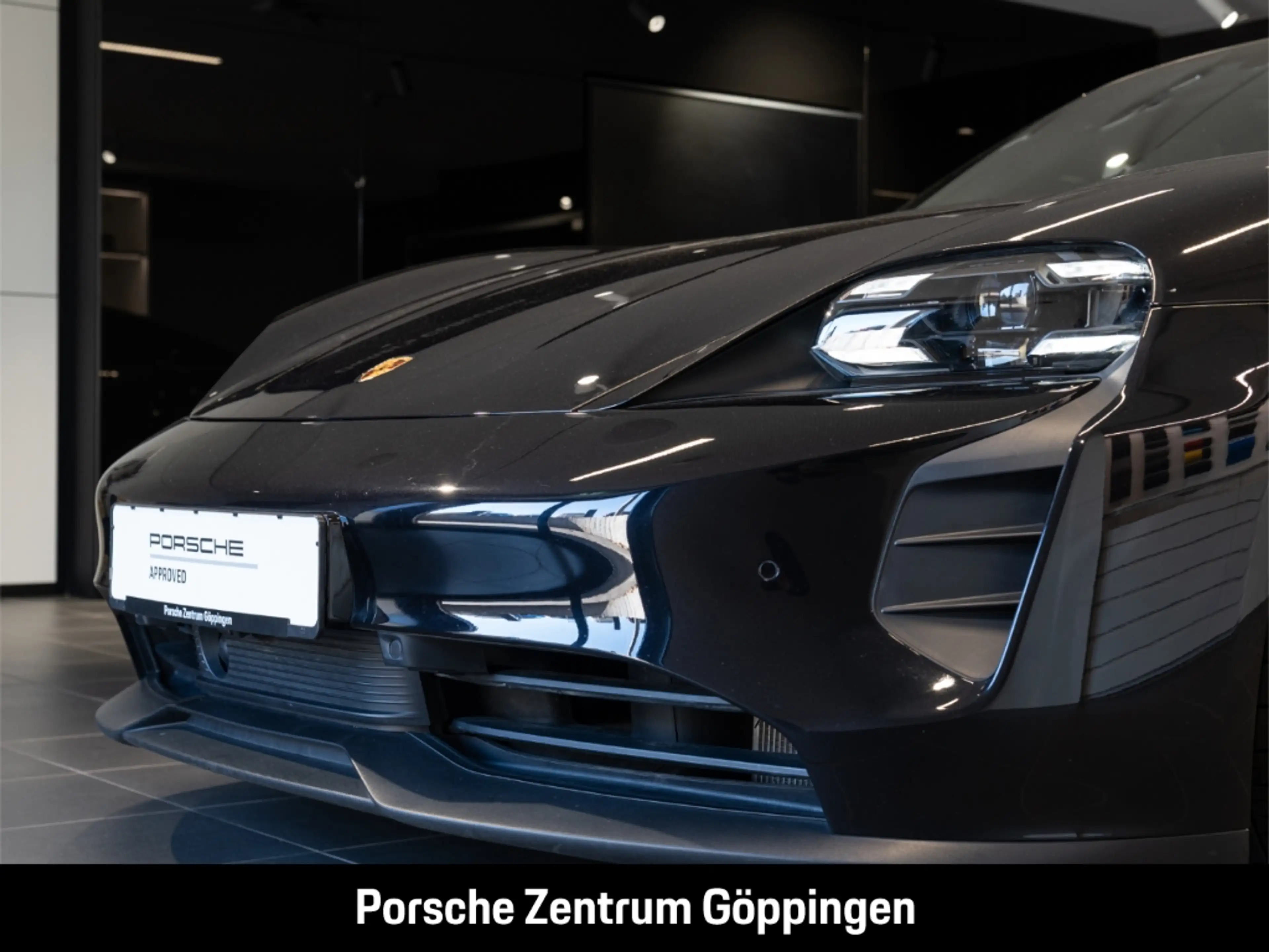 Porsche Taycan GTS — photo 15