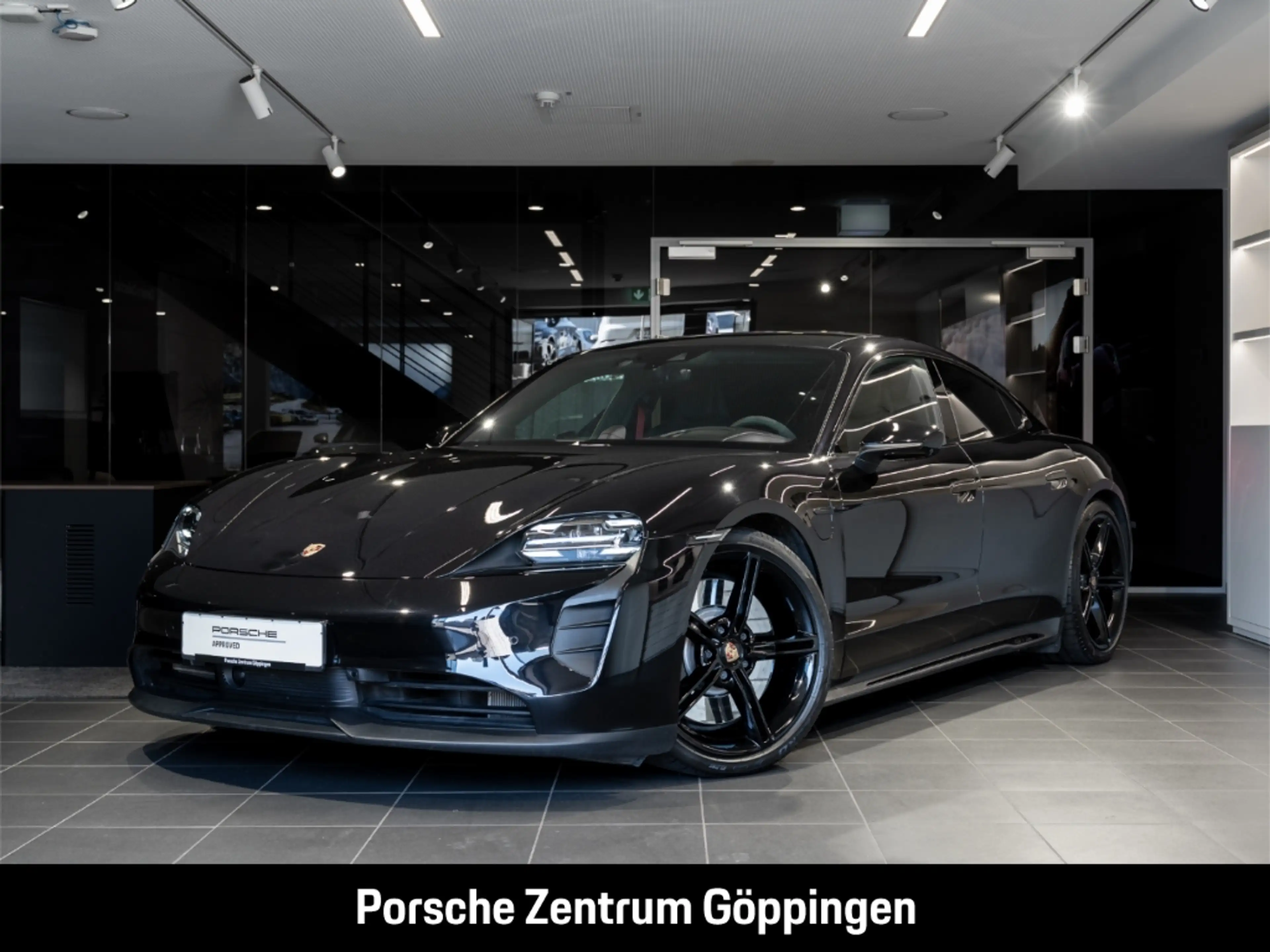 Porsche Taycan GTS