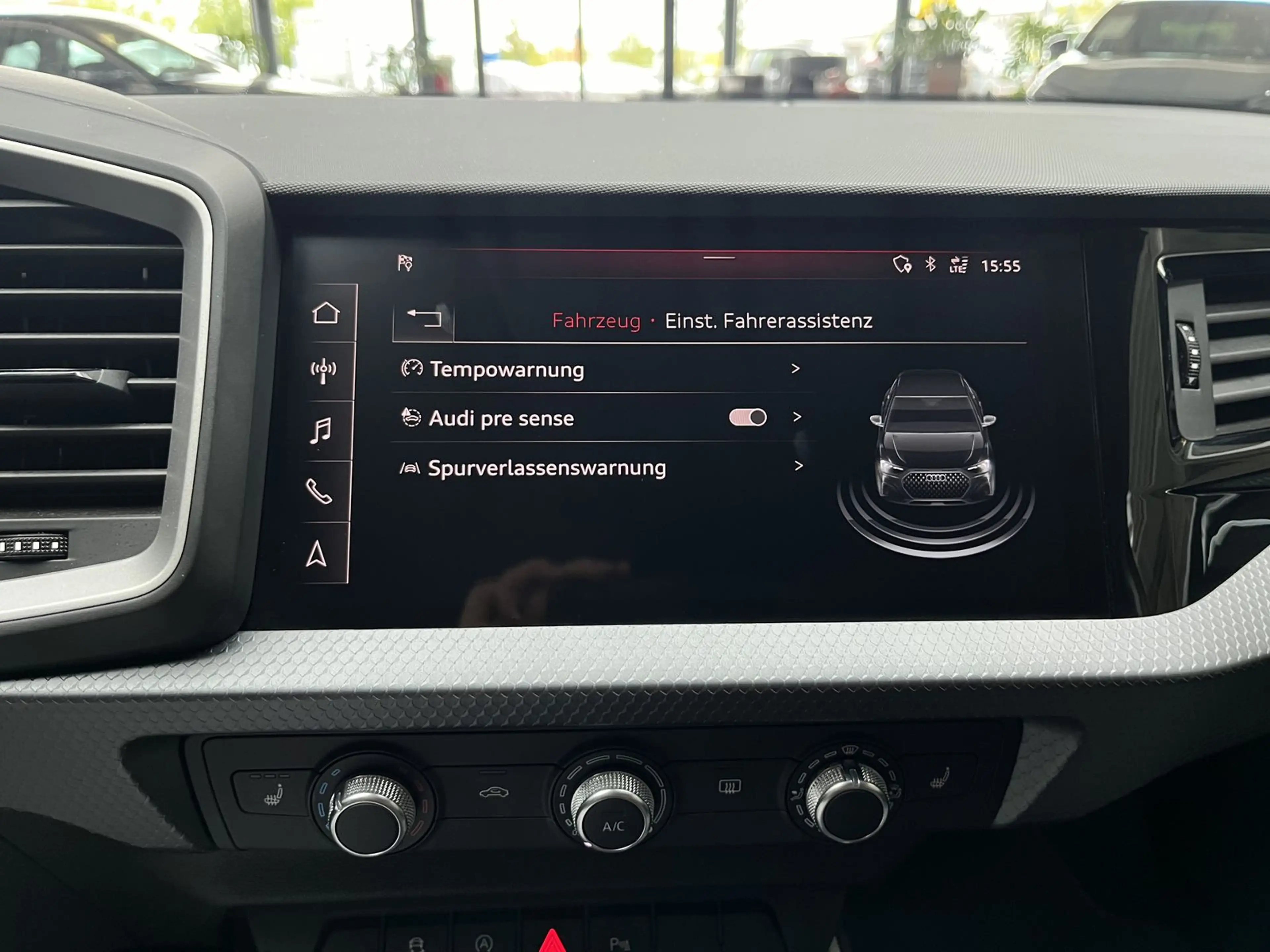 Audi A1 30 TFSI Citycarver PDC Navi SHZ digital Tacho — photo 15