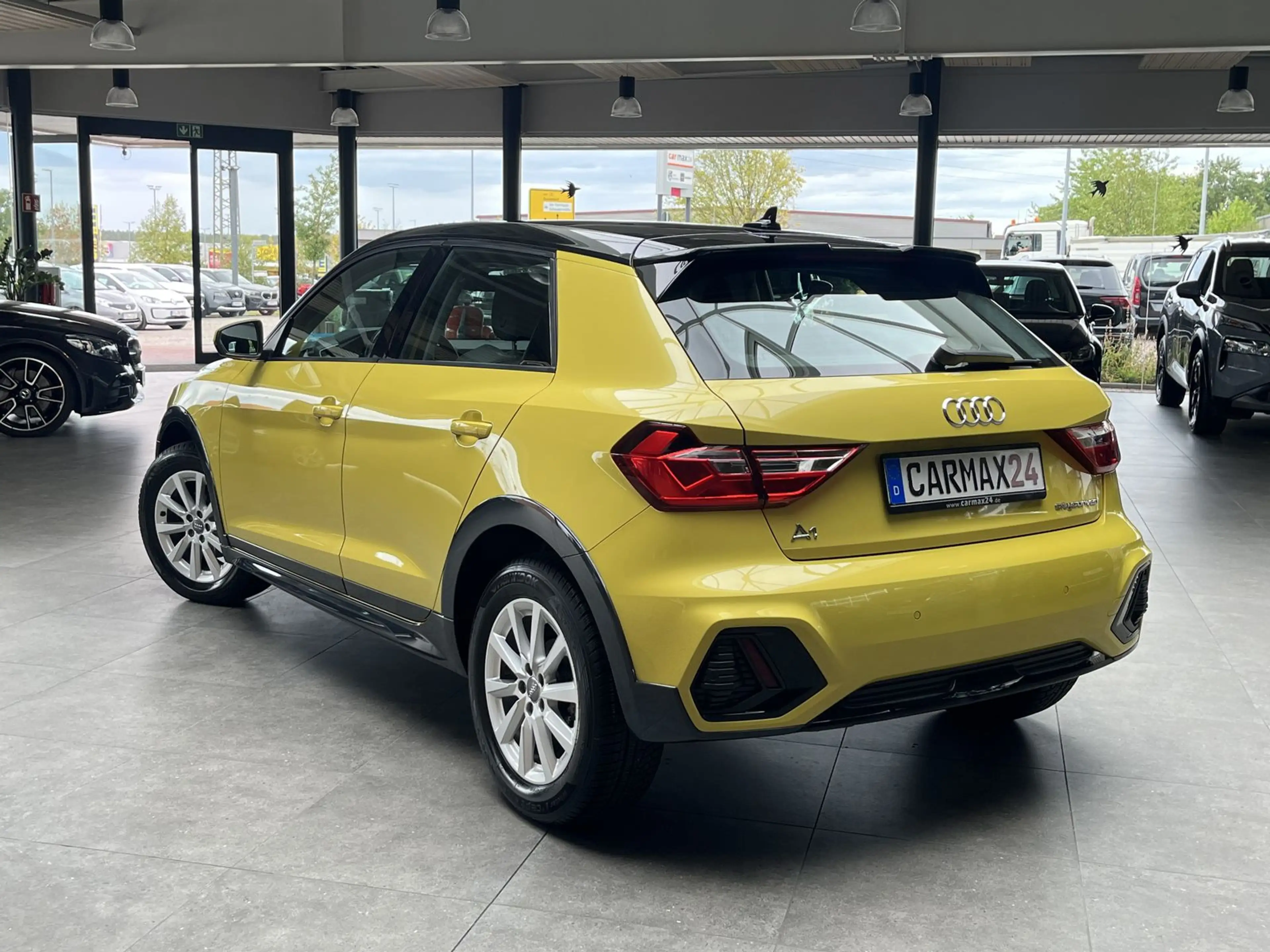 Audi A1 30 TFSI Citycarver PDC Navi SHZ digital Tacho — photo 6