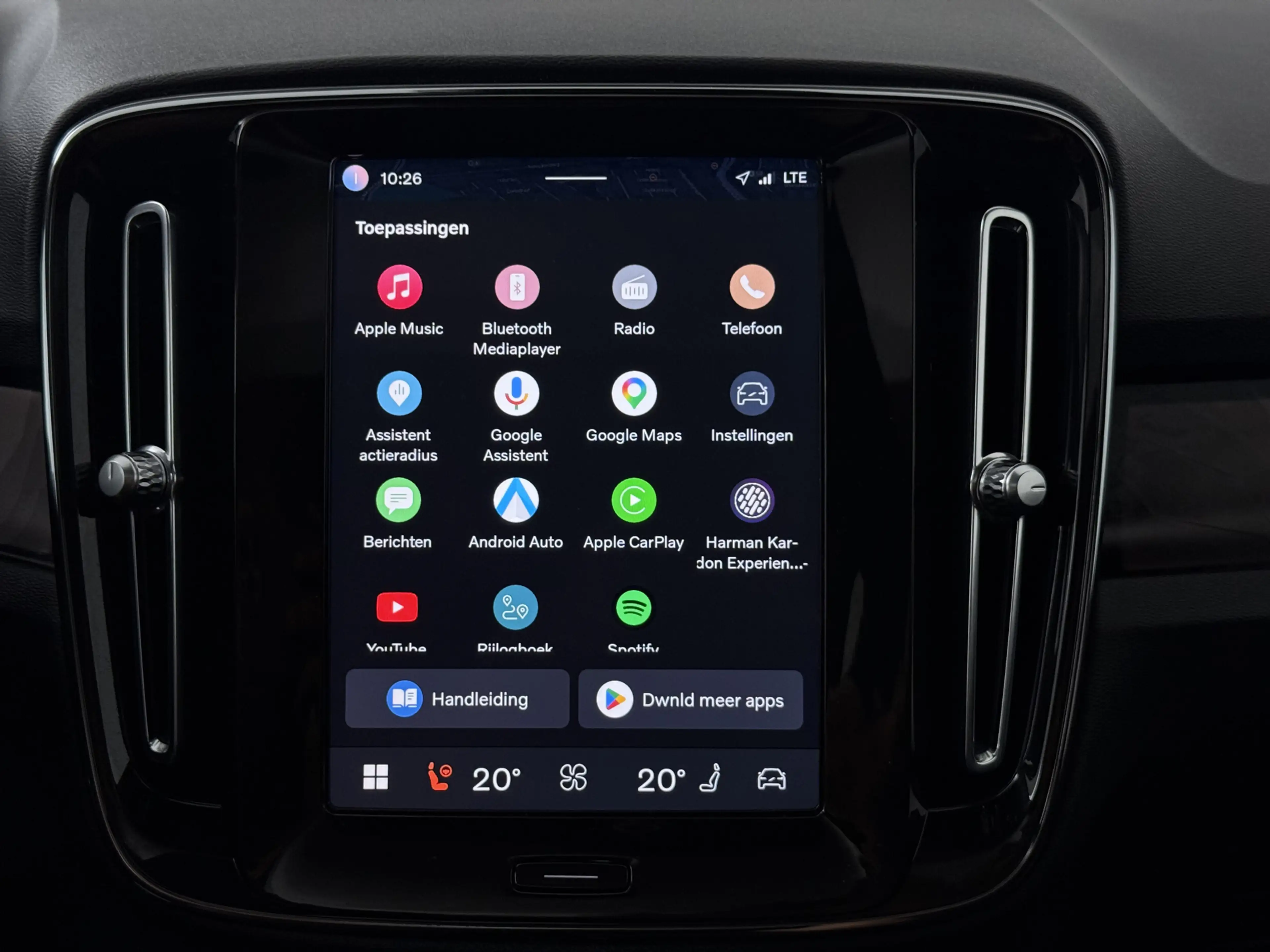 Volvo C40 Recharge Twin Ultimate 82 kWh | Harman/Kardon | 36 — photo 10