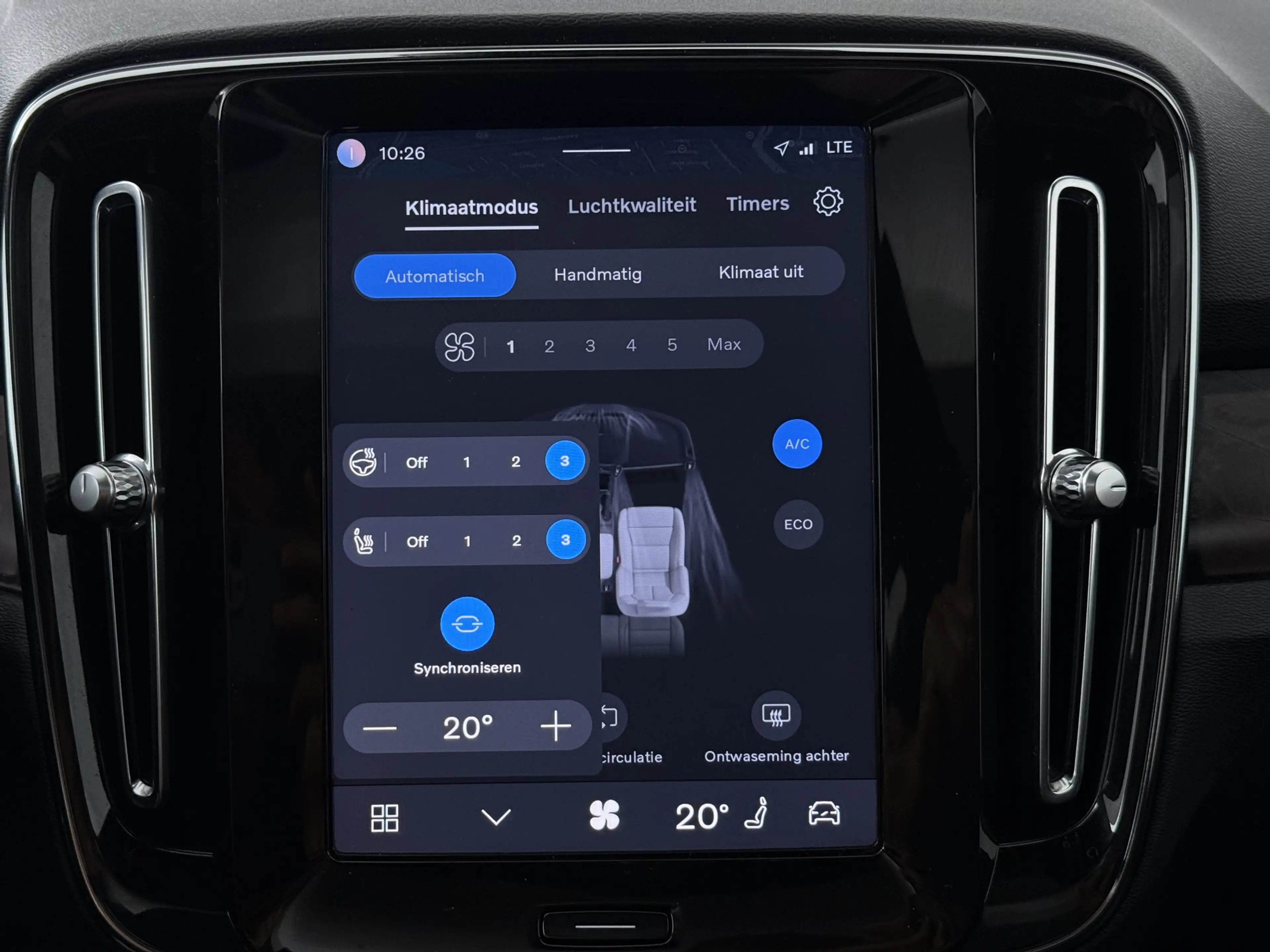 Volvo C40 Recharge Twin Ultimate 82 kWh | Harman/Kardon | 36 — photo 13
