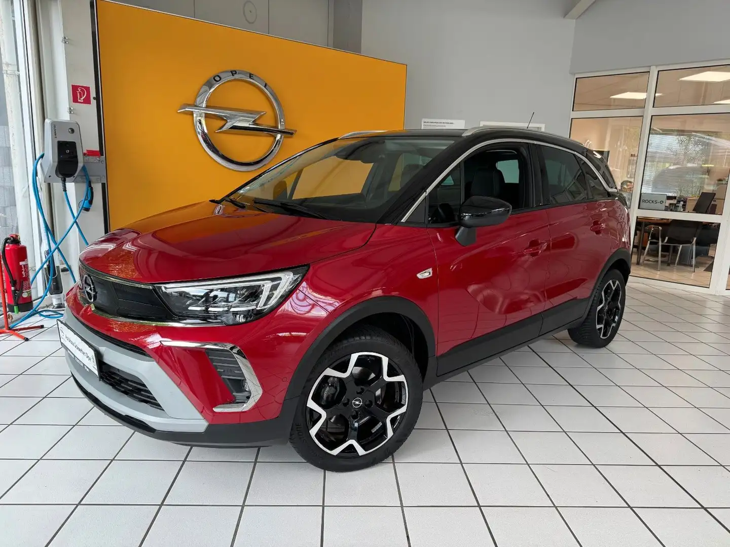 Opel Crossland X Crossland Ultimate Panoramadach+Navi+Kamera+LED Rojo - 1
