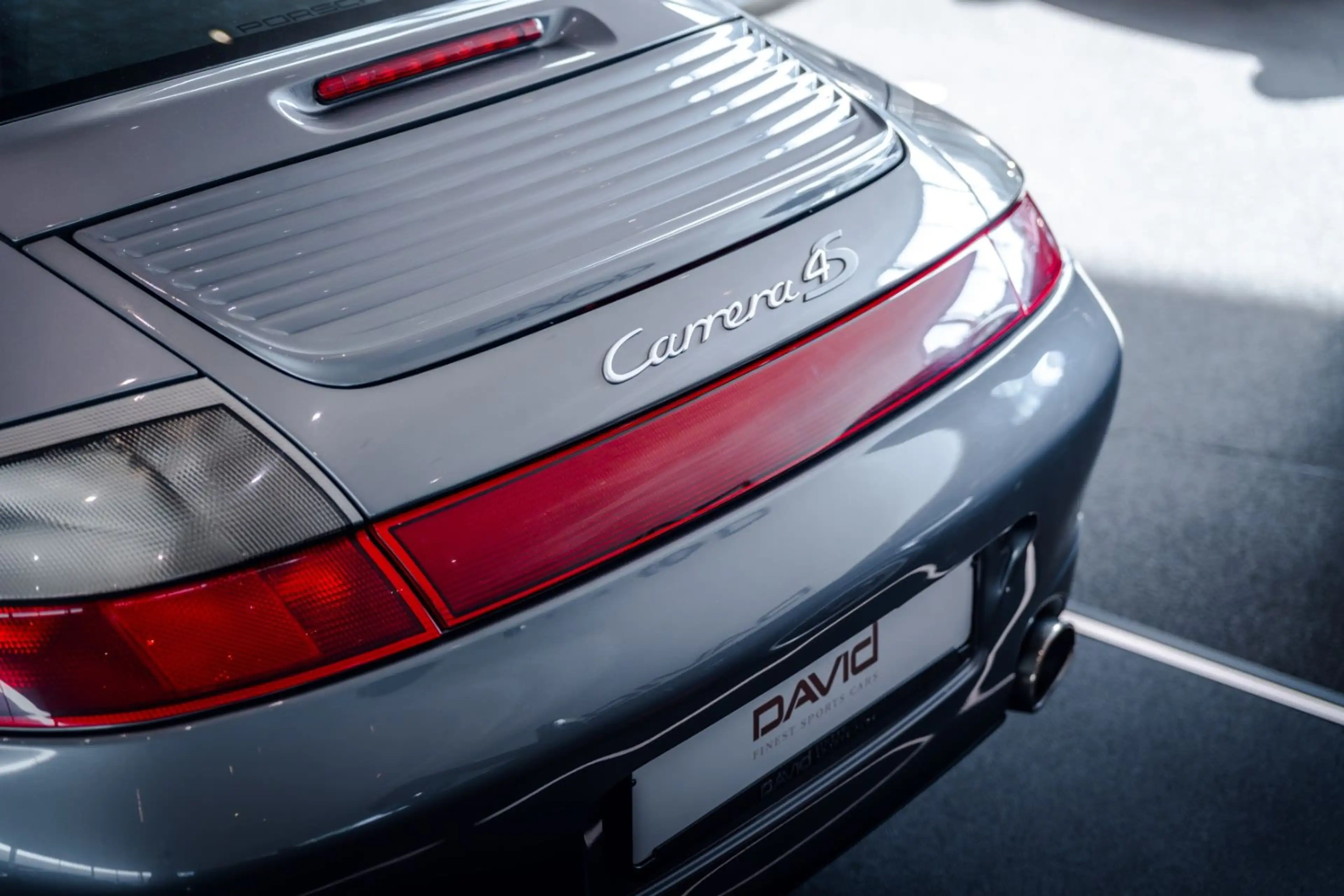 Porsche 996 Carrera 4S Coupé *Scheckheft*Schalter* — photo 8