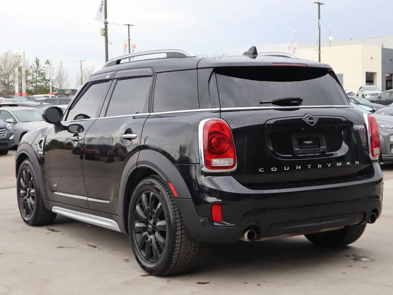 MINI Countryman снимка MINI Countryman