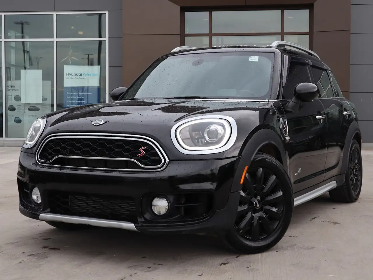 MINI Countryman снимка MINI Countryman