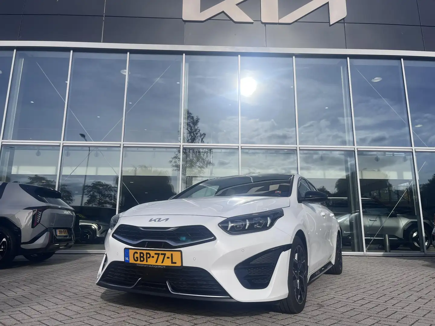 Kia ProCeed / pro_cee'd 1.5 T-GDi GT-Line Schuifdak|Lmv|GT-Line bekleding| Blanc - 2