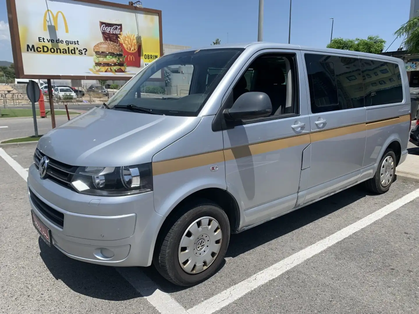 Volkswagen Caravelle Comercial 2.0BiTDI BMT Comfort. Ed. L 4M Gris - 1