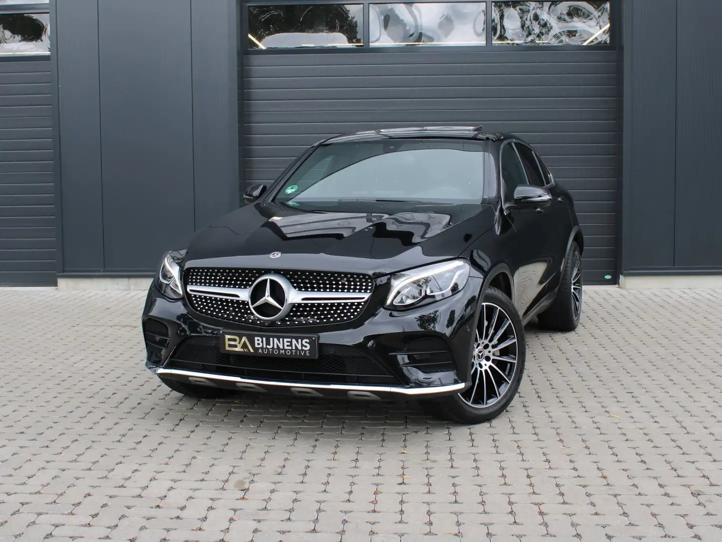 Mercedes-Benz GLC 220 GLC 220 d Coupe 4Matic 9G-TRONIC AMG Line Black - 2