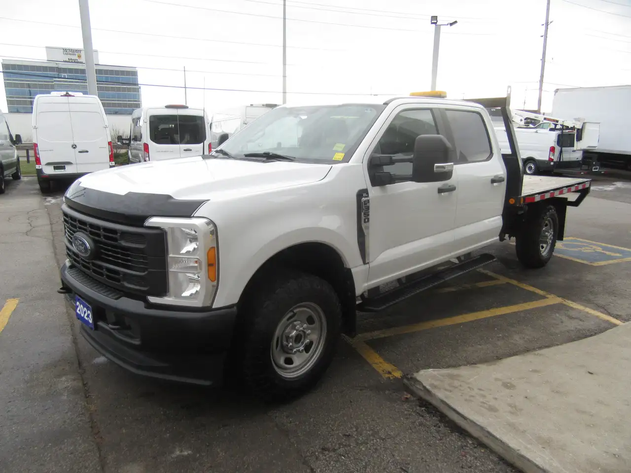 Ford F 350 снимка Ford F 350