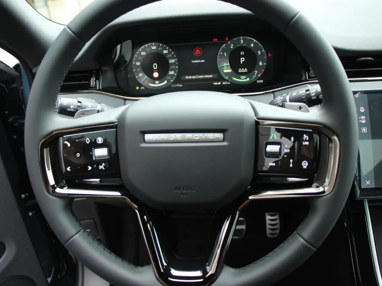 Land Rover Range Rover Evoque 2026 — фото 18
