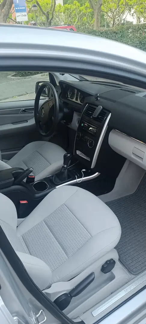 Mercedes-Benz B 160 BlueEFFICIENCY - 2