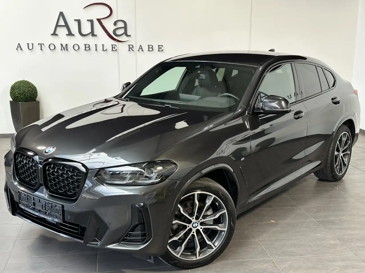 BMW X4 xDrive20d M-Sport NAV+LED+AHK+20ZOLL+ACC+HIFI