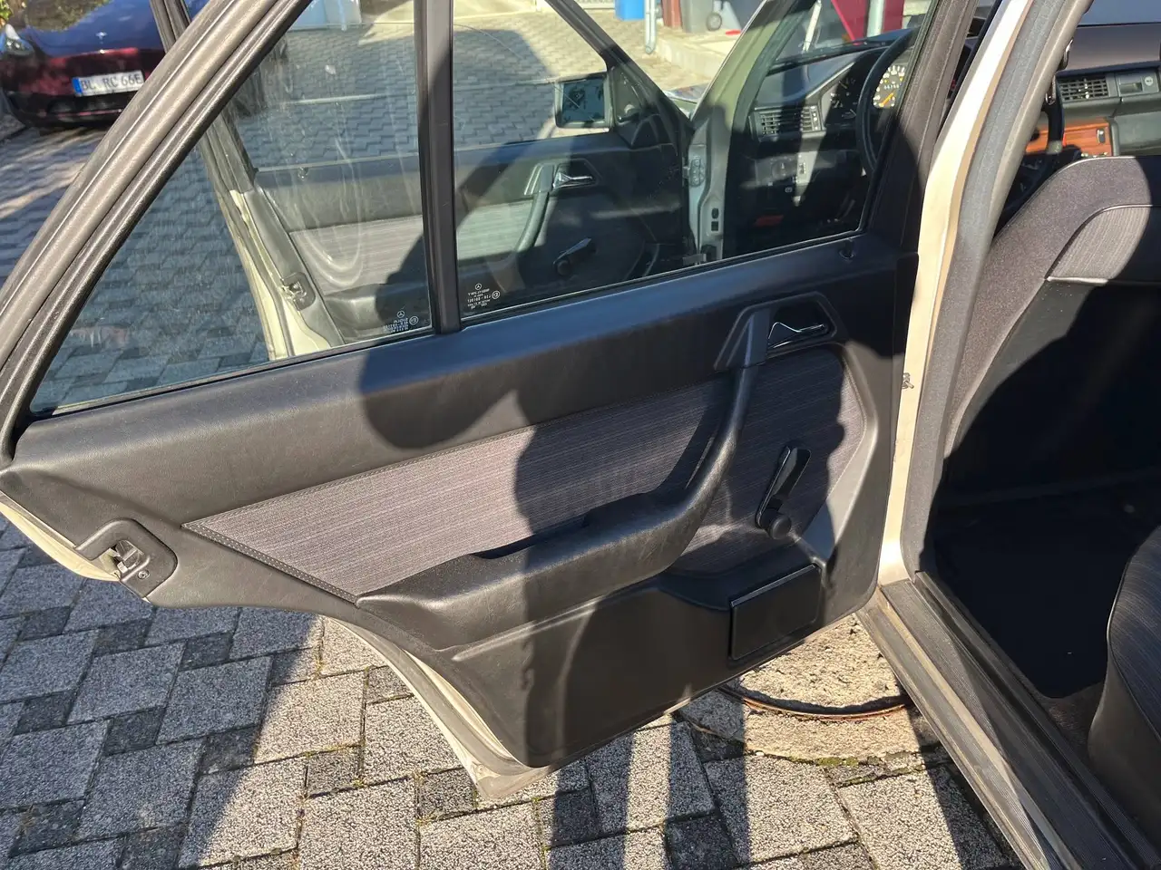 Mercedes-Benz E 230 Automatik, ZV, el. SSD, AHK abnehmbar, foto 10