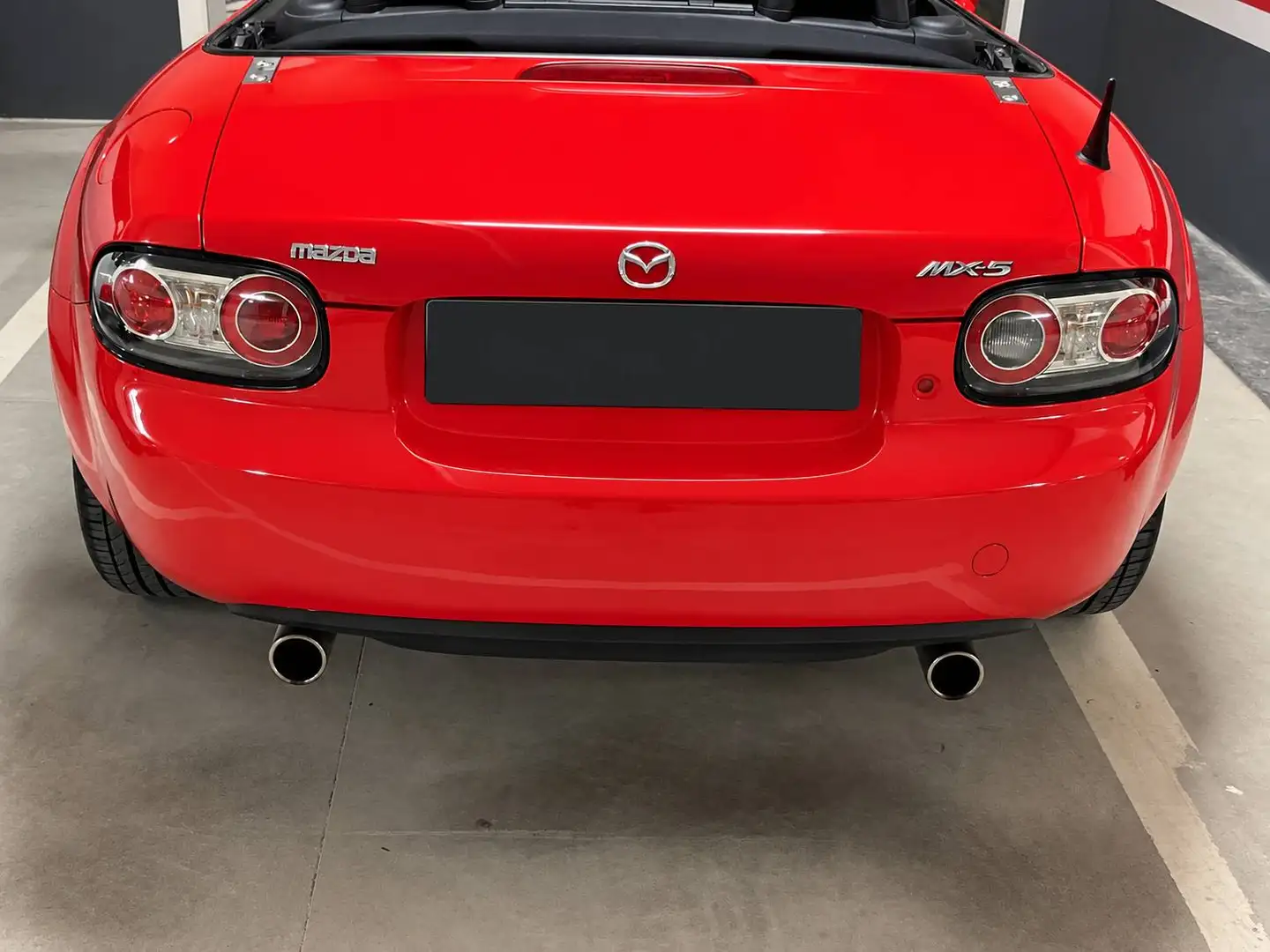 Mazda MX-5 Active MX-5 Roadster Coupé 1.8 Active Rojo - 2
