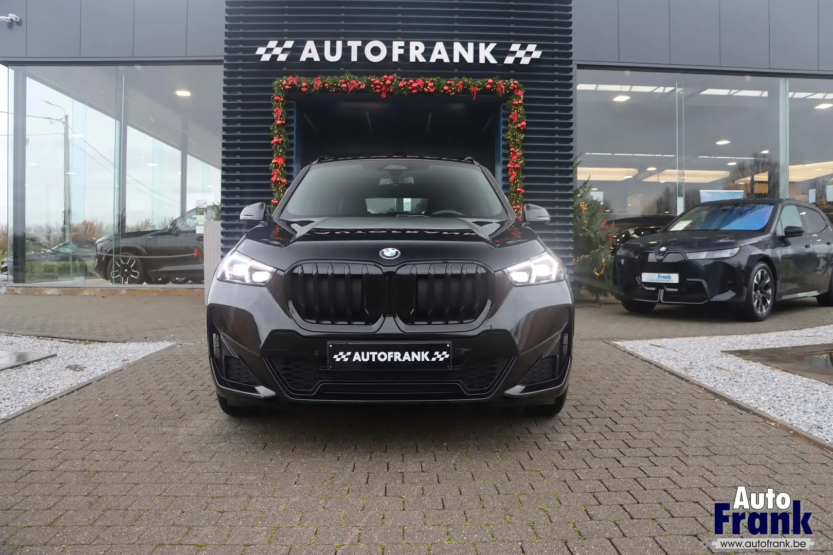 BMW X1 18I / M-SPORT-PRO / PANO / CAM / KEYLESS / 19" Noir - 2