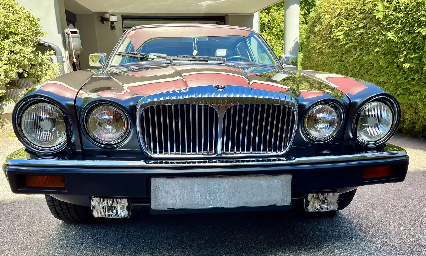 Jaguar Daimler Double Six Aut. - 1