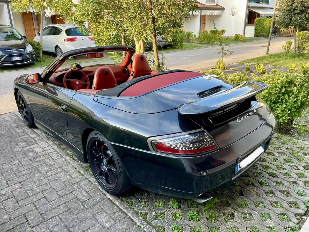 Porsche 911 996 Cabrio 3.4 Carrera 4, foto 1