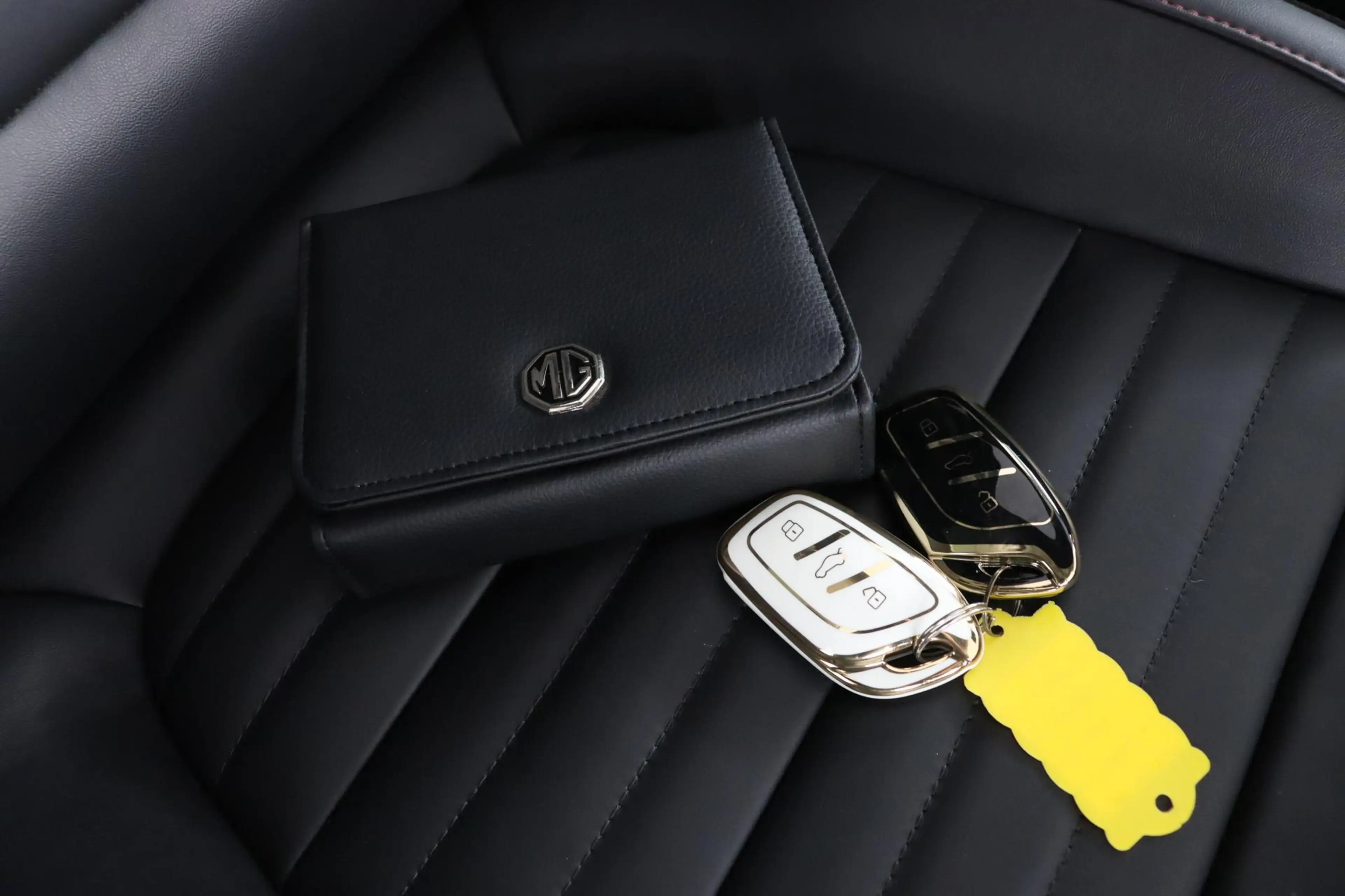 MG EHS 1.5 T-GDI PHEV Aut. Luxury | Leder | Navi | Panora — photo 10